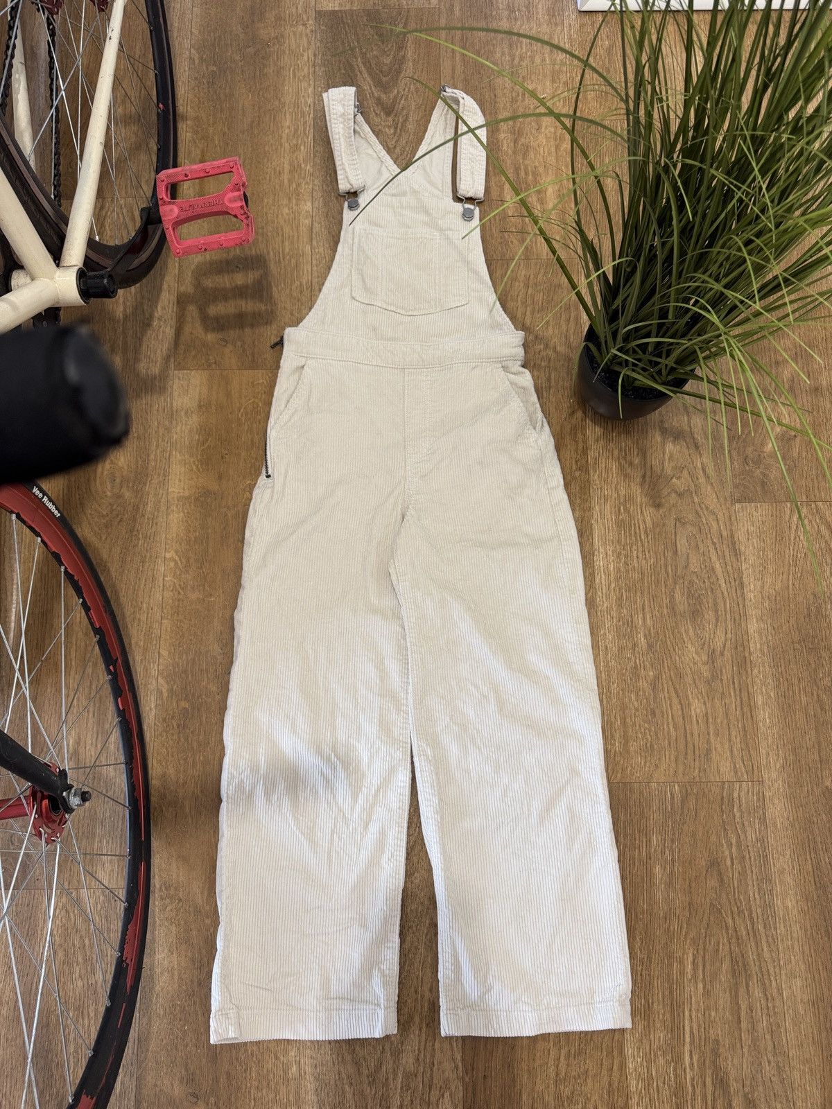 Levi's VINTAGE LEVI’S VEVLET OVERALLS STRAIGHT PANTS SUIT Size XS / US 0-2 / IT 36-38 - 3 Thumbnail