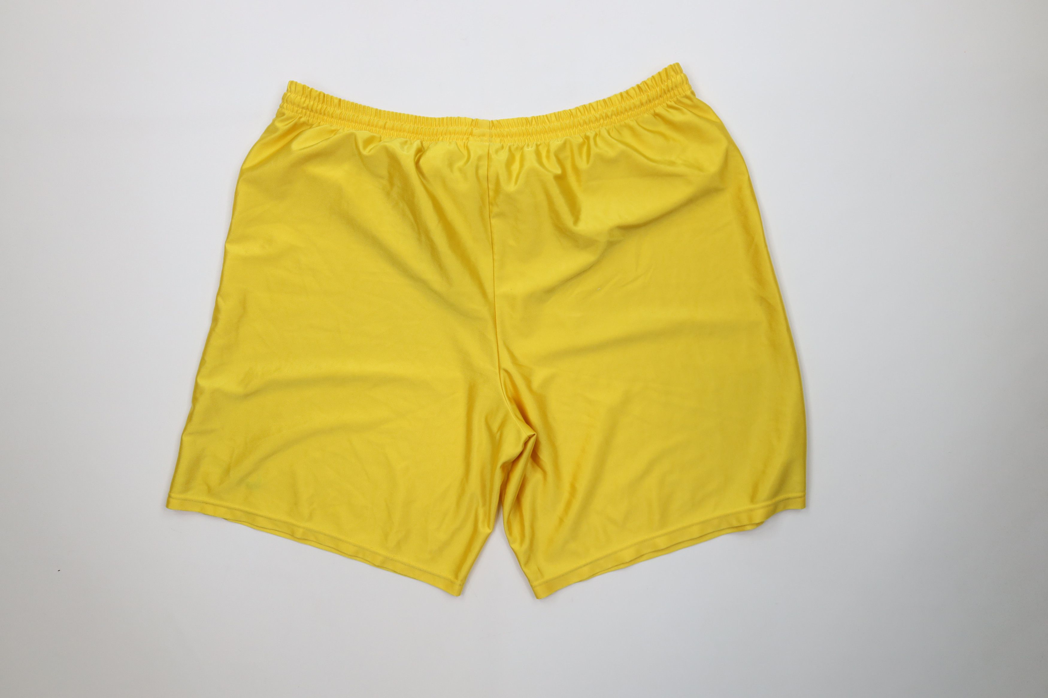 Nike Vintage 90s Nike Swoosh Gym Basketball Shorts Yellow USA Size US 36 / EU 52 - 9 Thumbnail