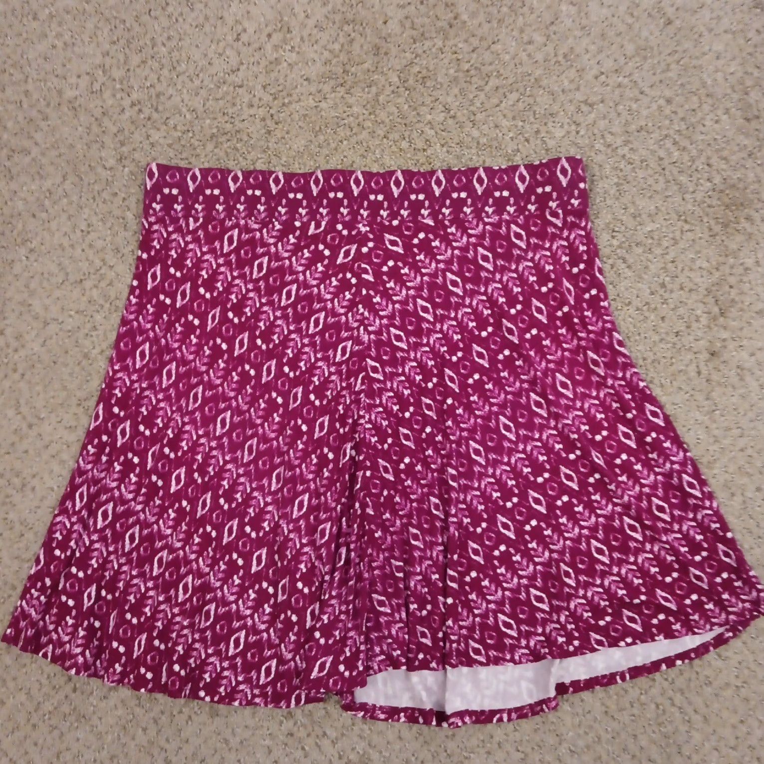Loft LOFT Skirt XL Purple Geometric Knee Length Pull On Lightweight A-Line Elastic Waist Women Regular Vintage No (but must not add words) Size 40" / US 18 - 6 Thumbnail