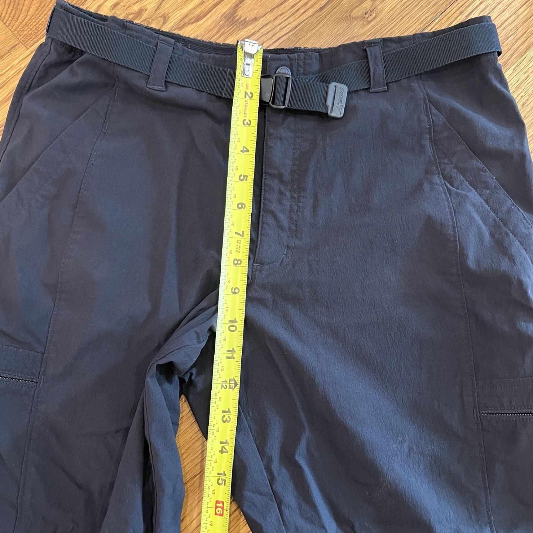 Eastern Mountain Sports Eastern Mountain Sports Men’s Black Nylon Belted Hiking Pants Size Medium Size US 31 - 7 Thumbnail