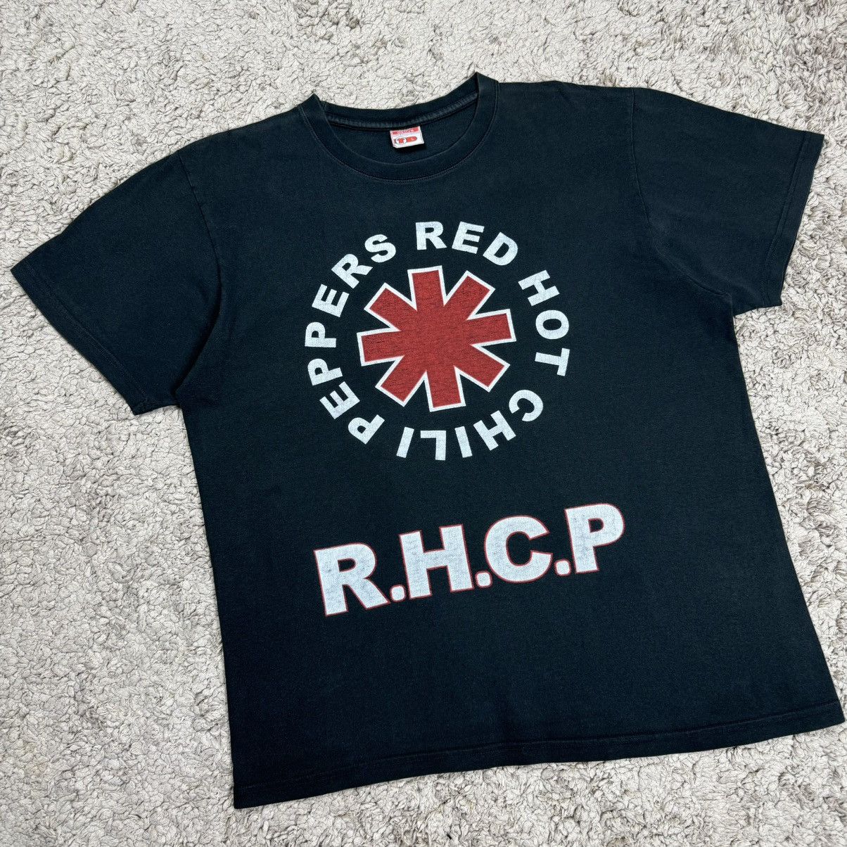 Band Tees Vintage Bootleg Red Hot Chili Peppers T-shirt Size US L / EU 52-54 / 3 - 3 Thumbnail