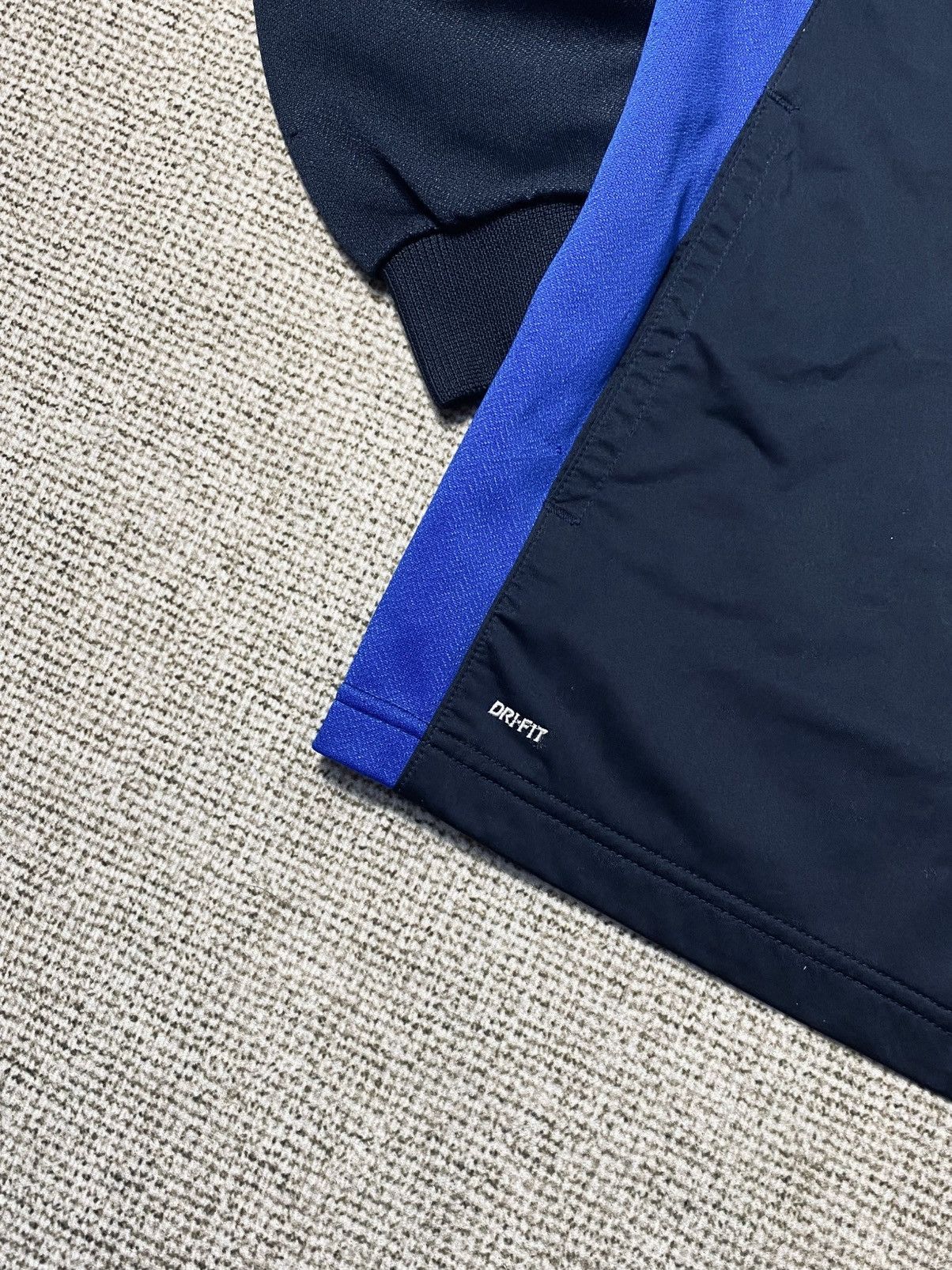 Nike Vintage Nike Total90 Repel Football Tracktop Jacket Size US L / EU 52-54 / 3 - 10 Thumbnail