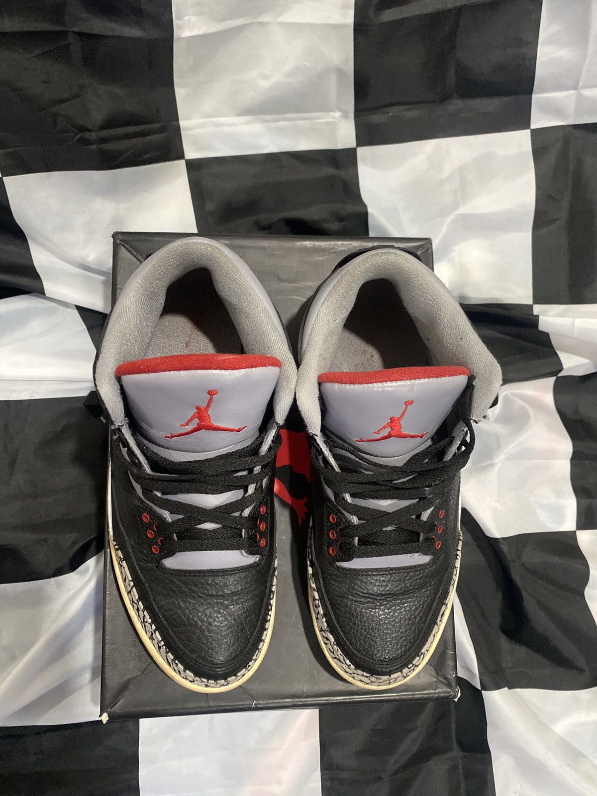 Jordan Brand Air Jordan 3 Black Cement size 8.5 Size US 8.5 / EU 41-42 - 7 Thumbnail
