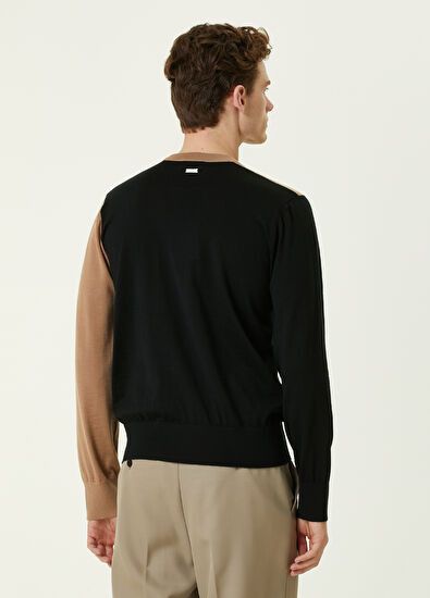 Salvatore Ferragamo o1s1rm1224 Sweater in Black & Beige Size US S / EU 44-46 / 1 - 4 Thumbnail