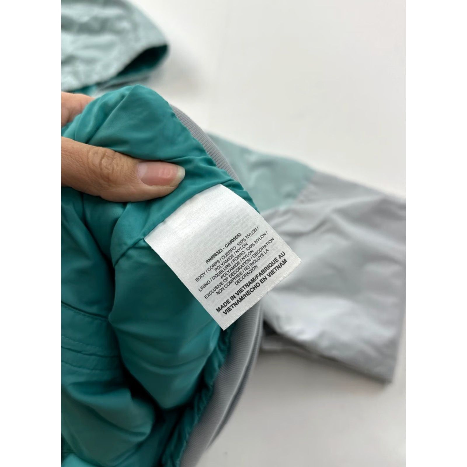 Nike Nike Jacket Women’s XS Mint Grey Full Zip Windbreaker Nike Dri-FIT Windbreaker XS Women Grey Mint Full Zip Nike Jacket Size XS / US 0-2 / IT 36-38 - 6 Thumbnail