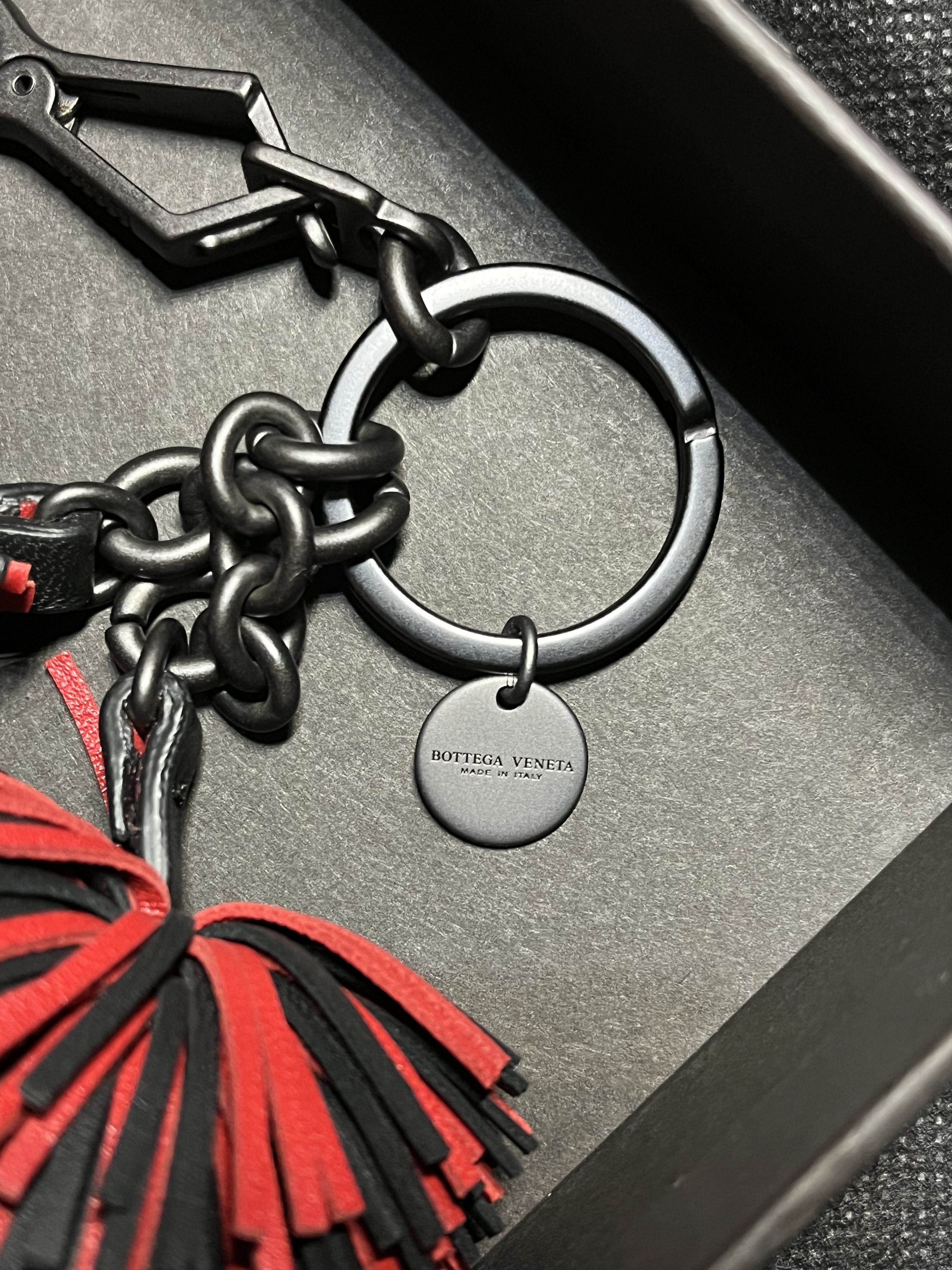 Bottega Veneta × Leather Bottega Veneta Leather Pom Pom Keyring Size ONE SIZE - 6 Thumbnail