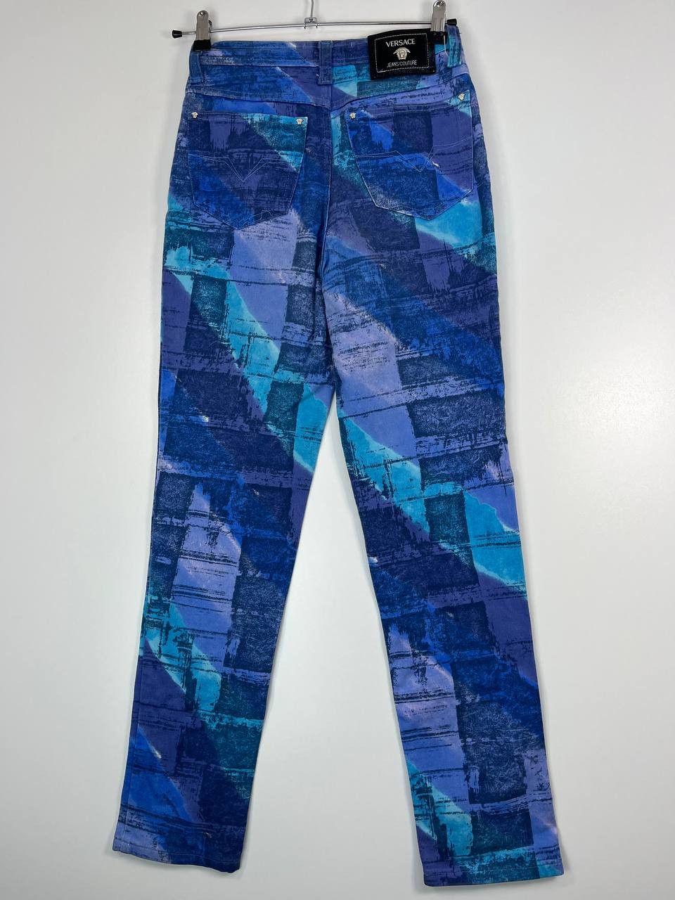 Versace VERSACE JEANS COUTURE MULTI COLOR PRINTED PANTS SIZE 26 Size US 26 / EU 42 - 7 Thumbnail