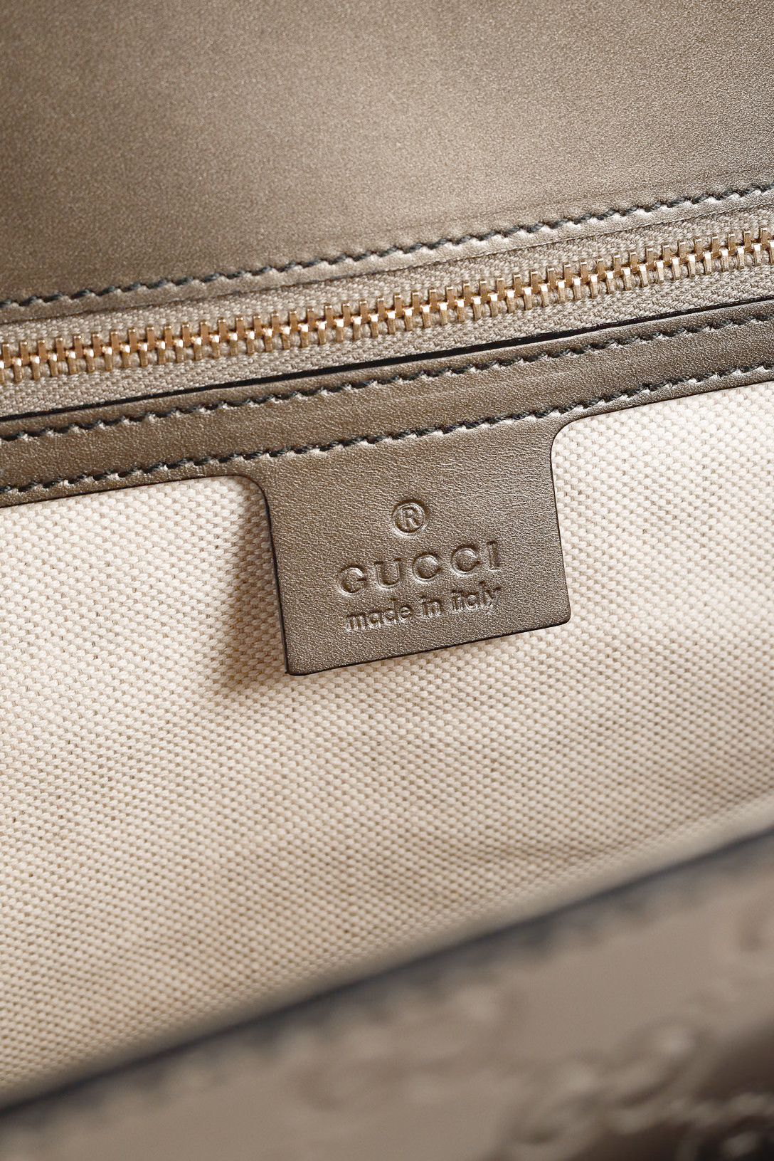 Gucci Gucci Shine Guccissima Large Emily Chain Shoulder Bag Size ONE SIZE - 10 Thumbnail