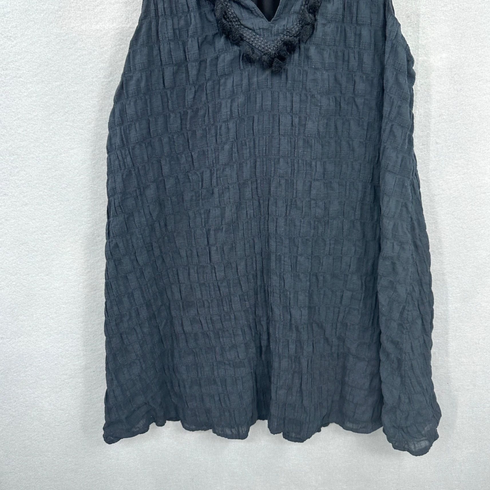 Vineyard Vines Vineyard Vines Dress Womens XS Textured Pom Pom Preppy Muslin Boho Quiet Luxury Dress Short XS Black Bohemian Preppy Womens Size XS / US 0-2 / IT 36-38 - 4 Thumbnail