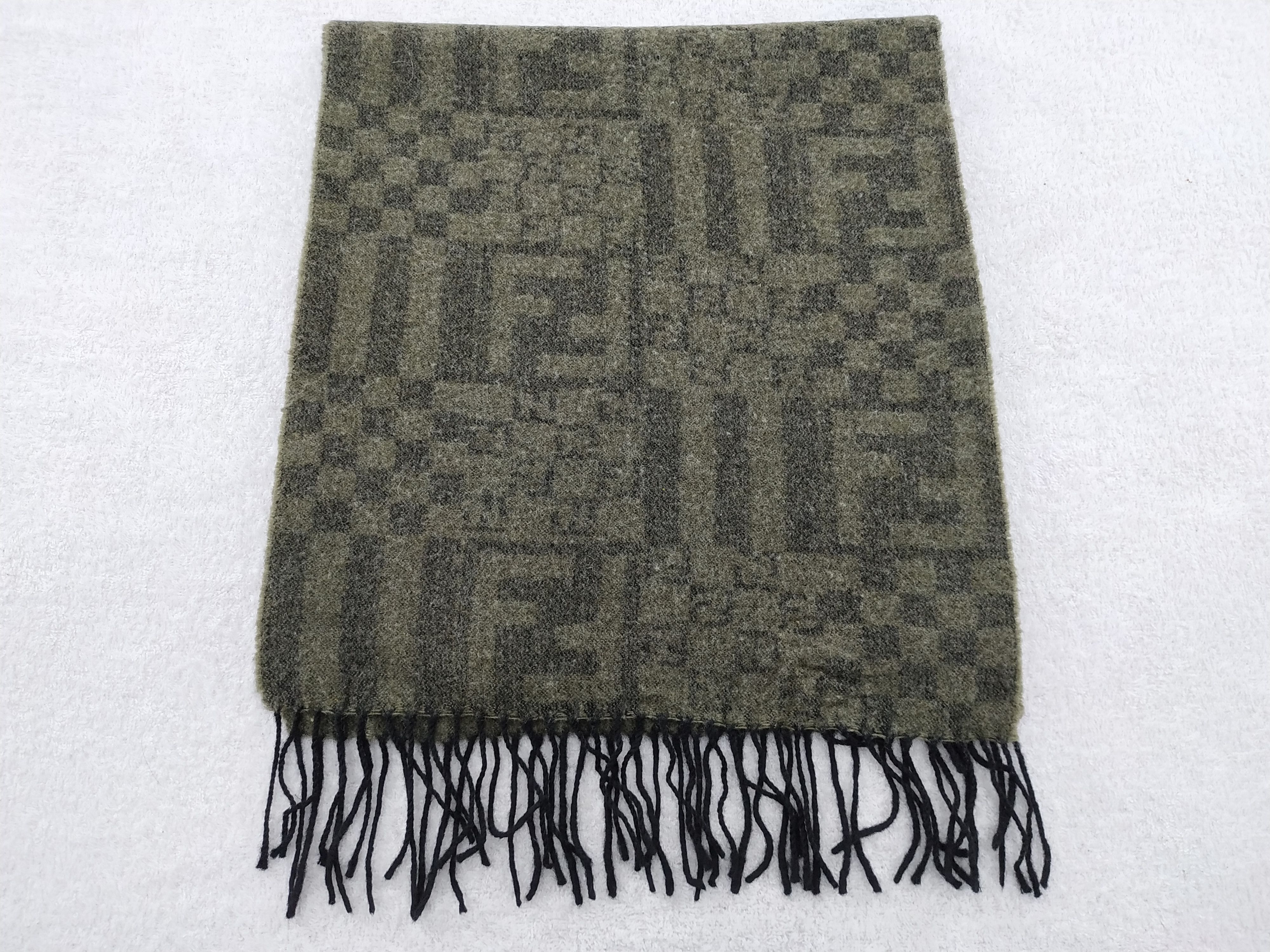 Fendi Vintage Fendi Scarf/Muffler/Neckwear MF225 Size ONE SIZE - 1 Thumbnail