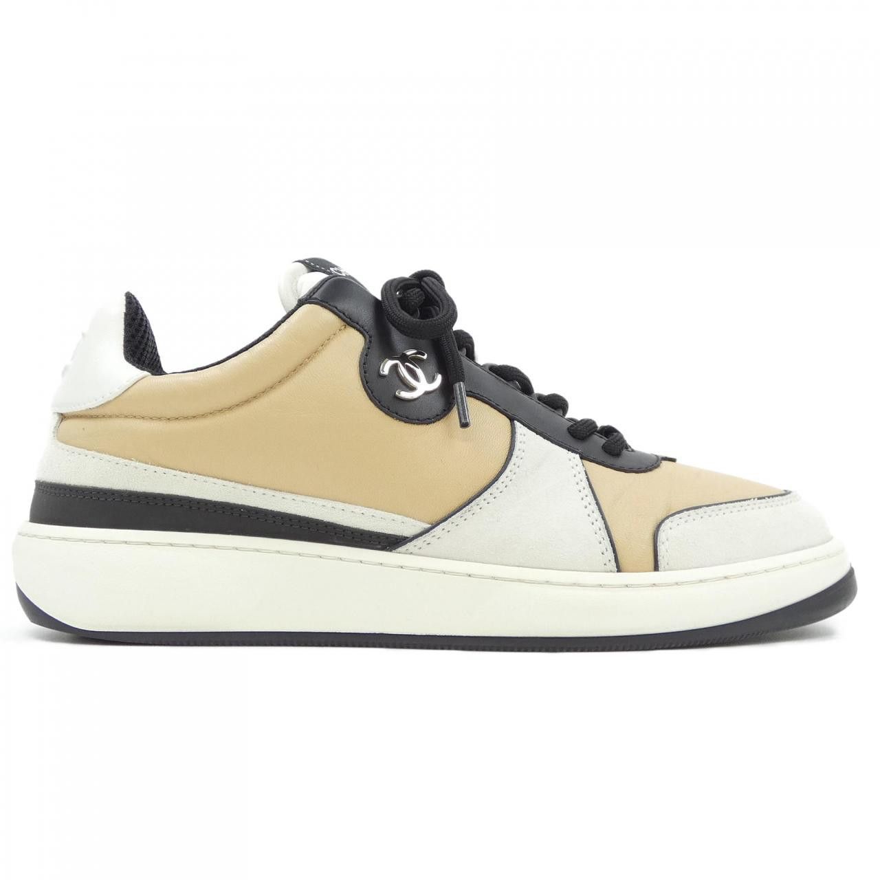 Chanel Chanel Chanel G45212B14072 Lambskin/Suede Calfskin Sneakers Leather Shoes G45212B14072 DUTY FREE for USA Size ONE SIZE - 1 Thumbnail
