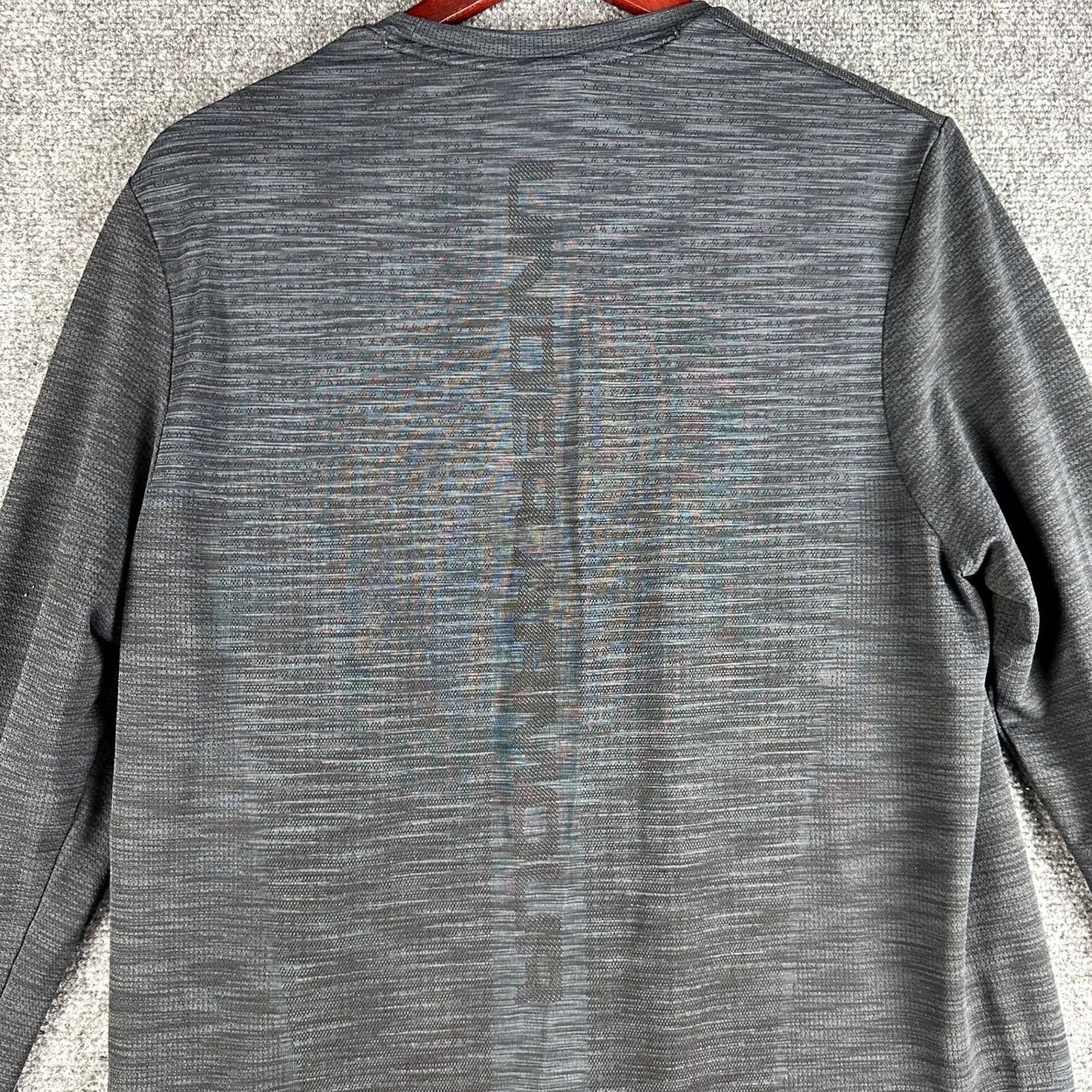 Under Armour Under Armour Heat Gear Mens Large Black Logo Long Sleeve Tee Shirt Fitted Size US L / EU 52-54 / 3 - 6 Thumbnail