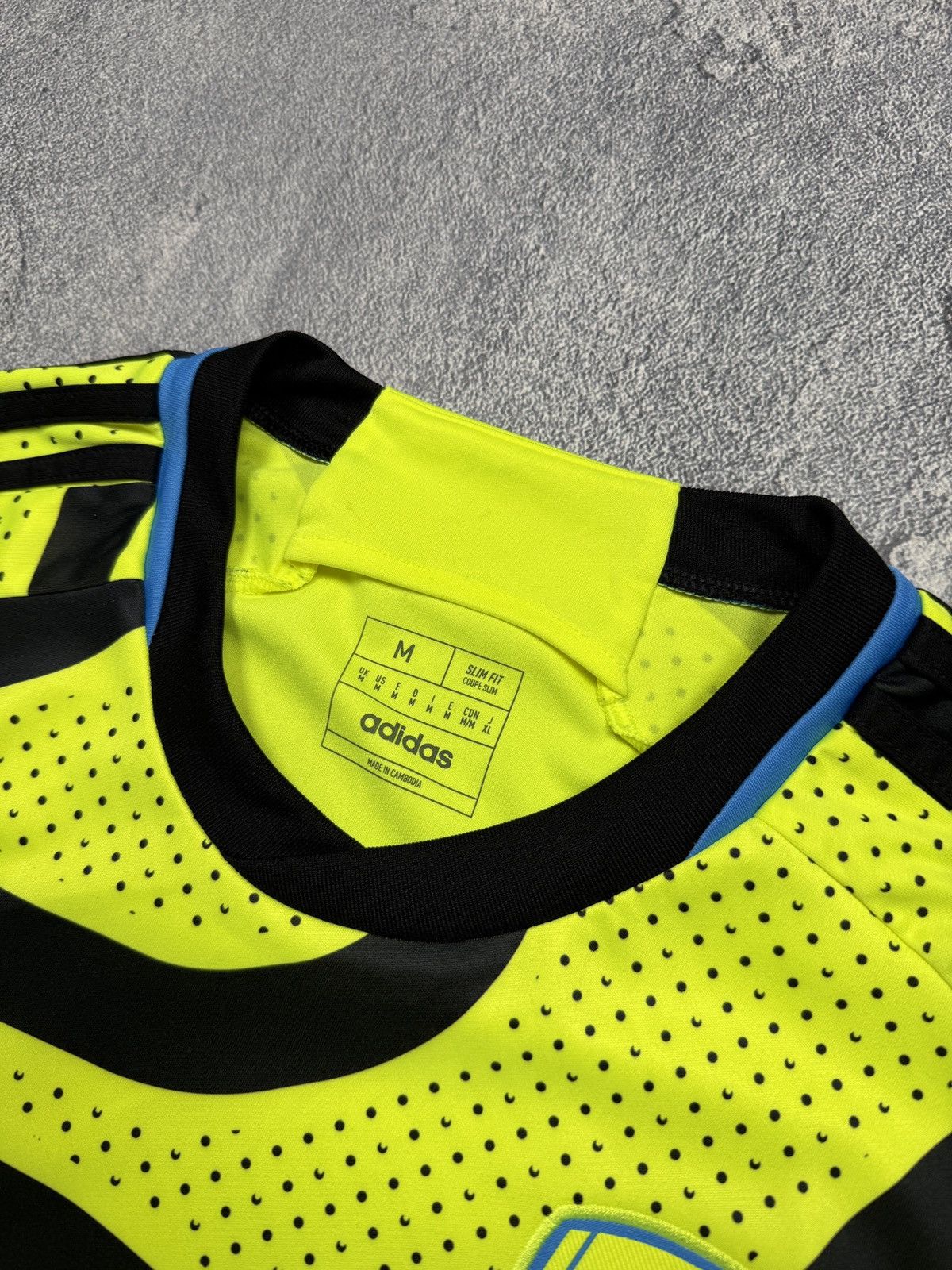 Adidas CRAZY Adidas Jersey Arsenal 2023 Fly Better Tee Size US M / EU 48-50 / 2 - 7 Thumbnail