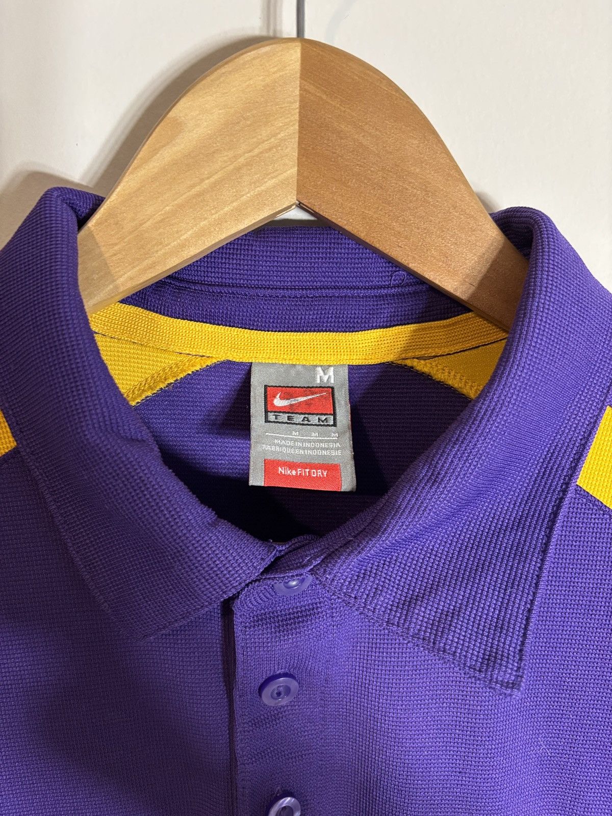 Nike Vintage Nike Team FitDry LSU Tigers Polo Shirt Medium Size US M / EU 48-50 / 2 - 3 Thumbnail