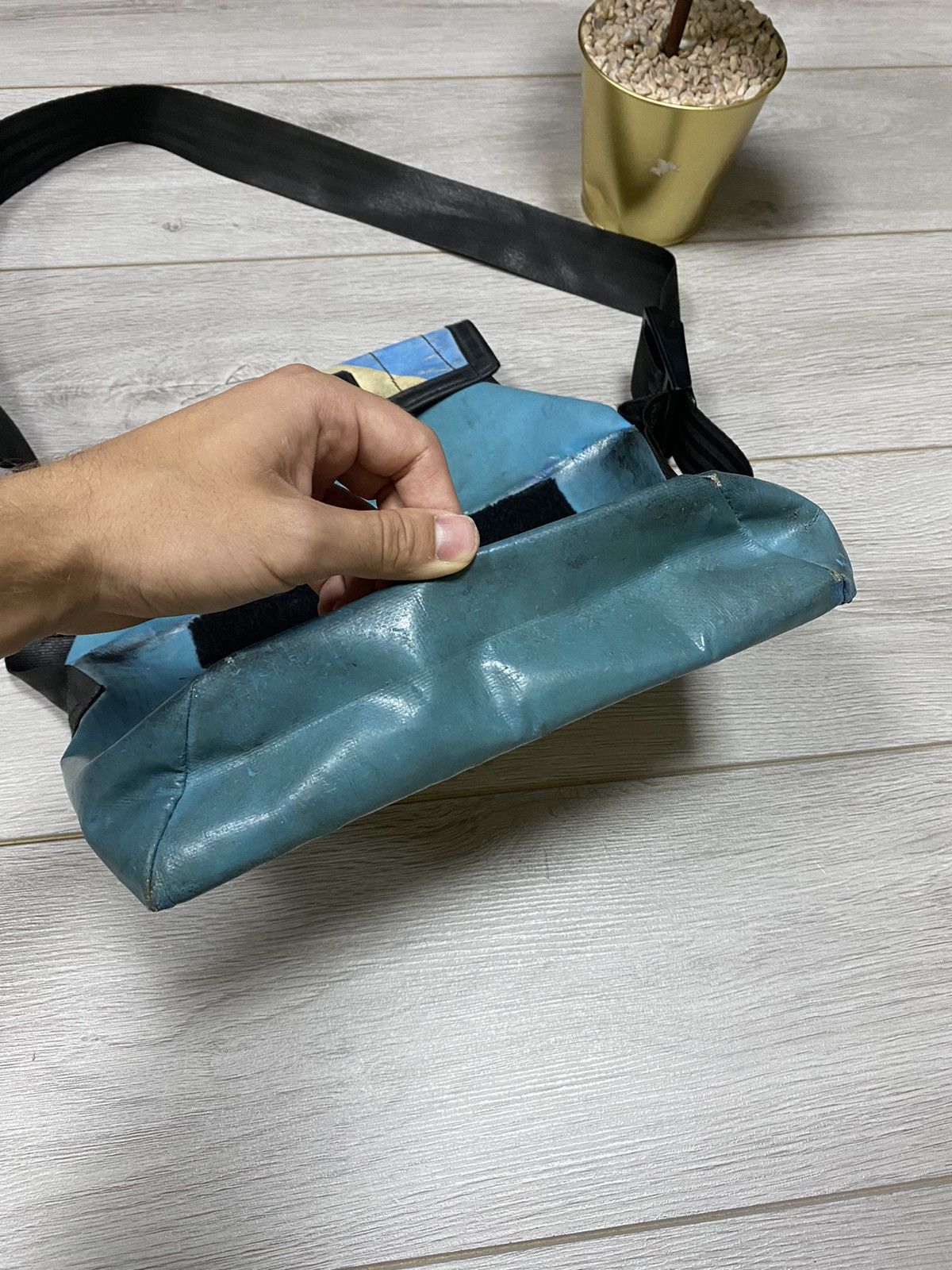 Freitag Freitag🇨🇭X 3 in 1 recycle ♻️ waterproof vintage Zurich bag Size ONE SIZE - 9 Thumbnail