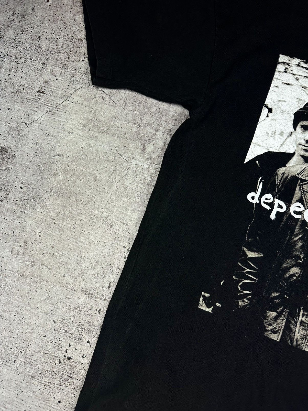 Band Tees 1993 Depeche Mode Vintage Crew Neck Tour Tee Size US XL / EU 56 / 4 - 5 Thumbnail