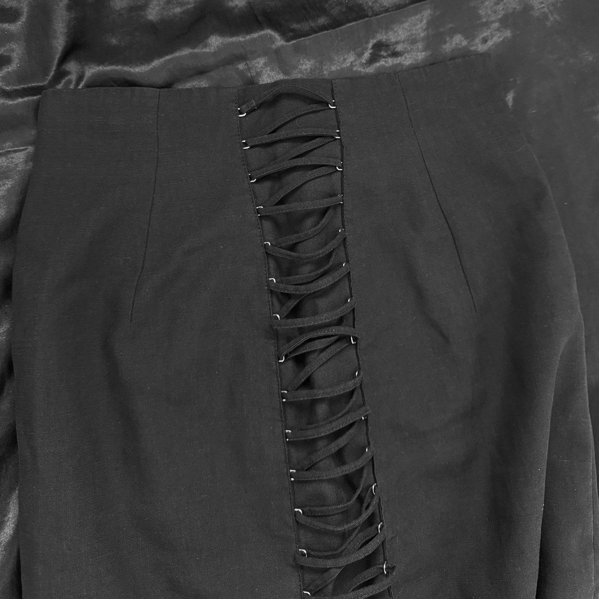 Vintage Maxi asymmetrical witchy skirt with corset details Size 26" / US 2 / IT 38 - 4 Thumbnail