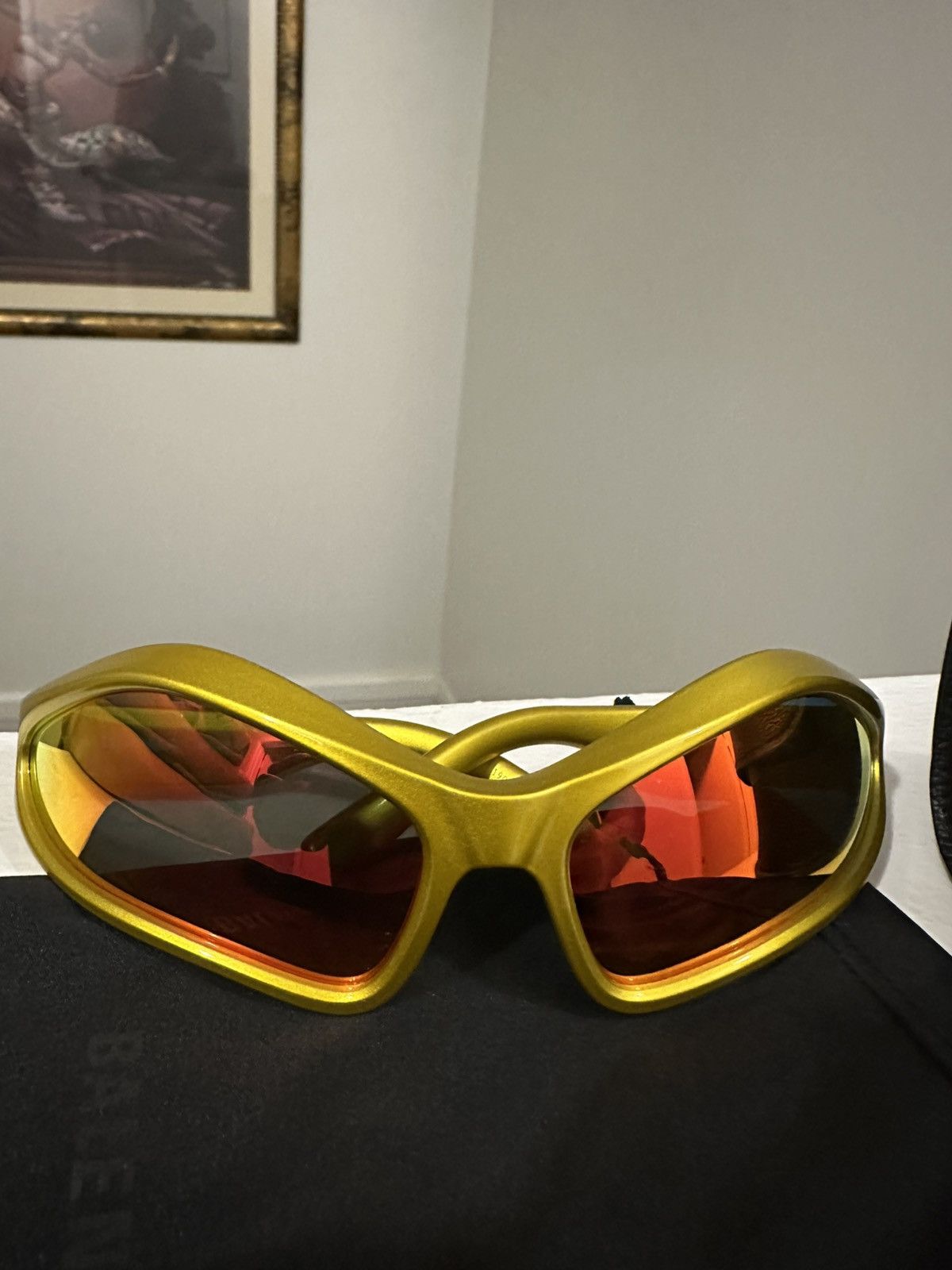 Balenciaga Balenciaga rare shades Size ONE SIZE - 2 Thumbnail