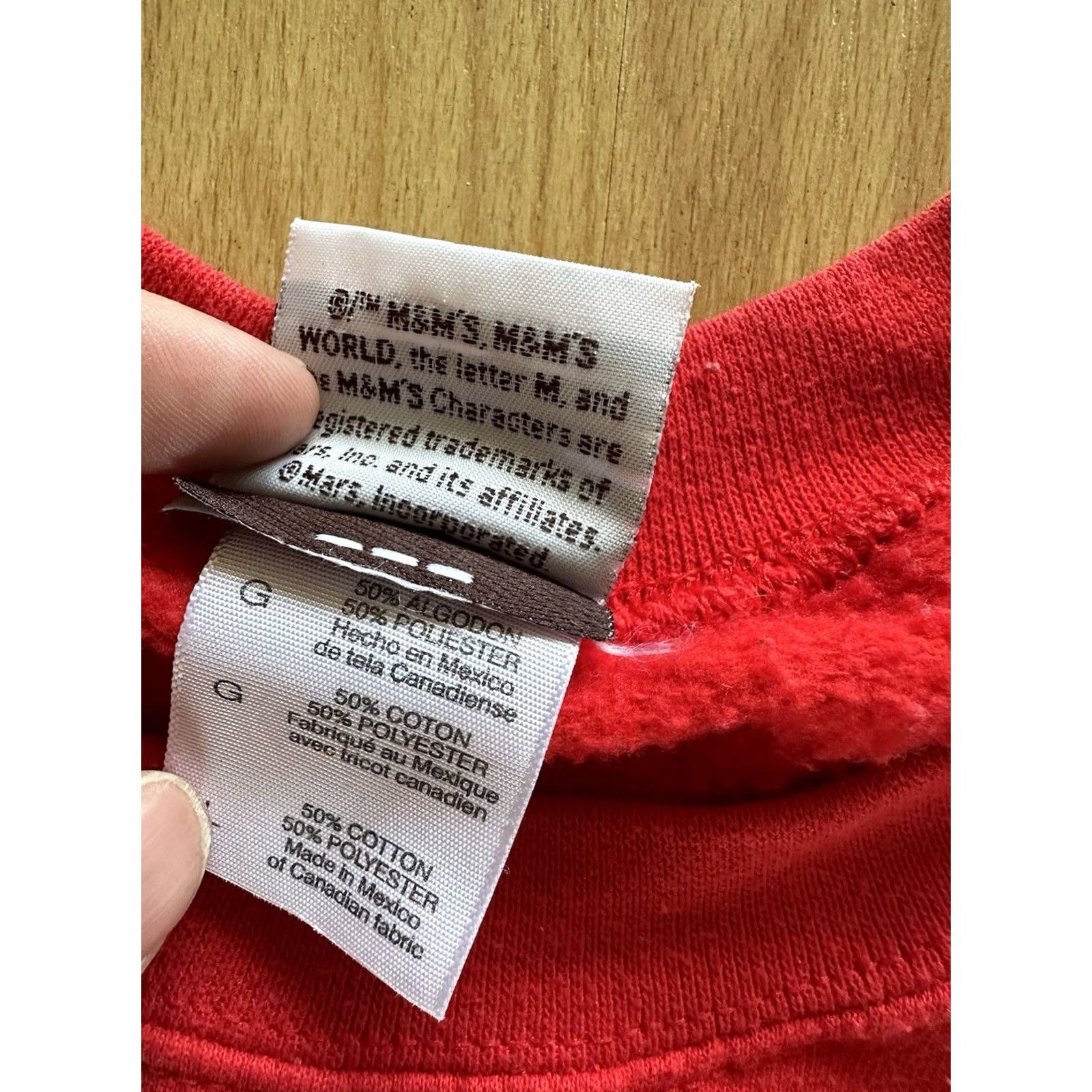 Vintage VINTAGE M&Ms World Chocolate Candies Red Sweater New York Size Large RARE 90s Size US L / EU 52-54 / 3 - 4 Thumbnail