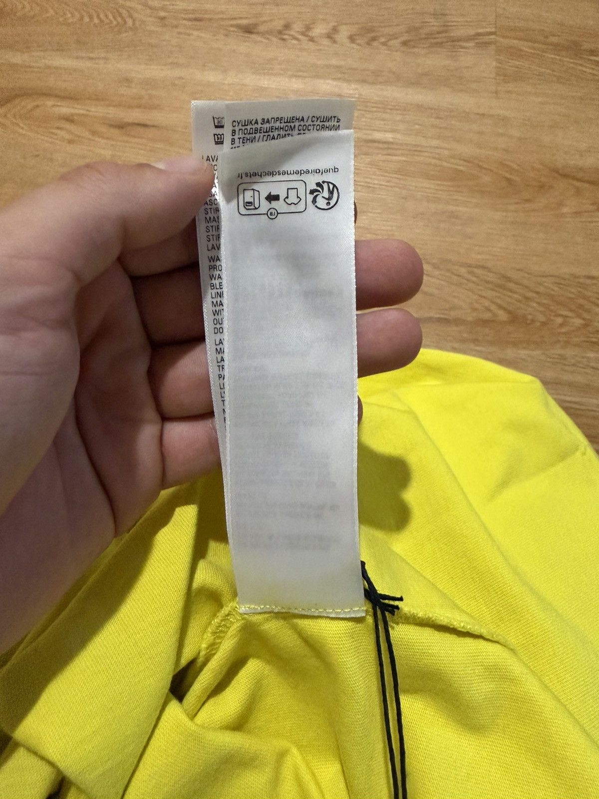 Balenciaga Balenciaga Darkwave yellow shirt Size US M / EU 48-50 / 2 - 7 Thumbnail