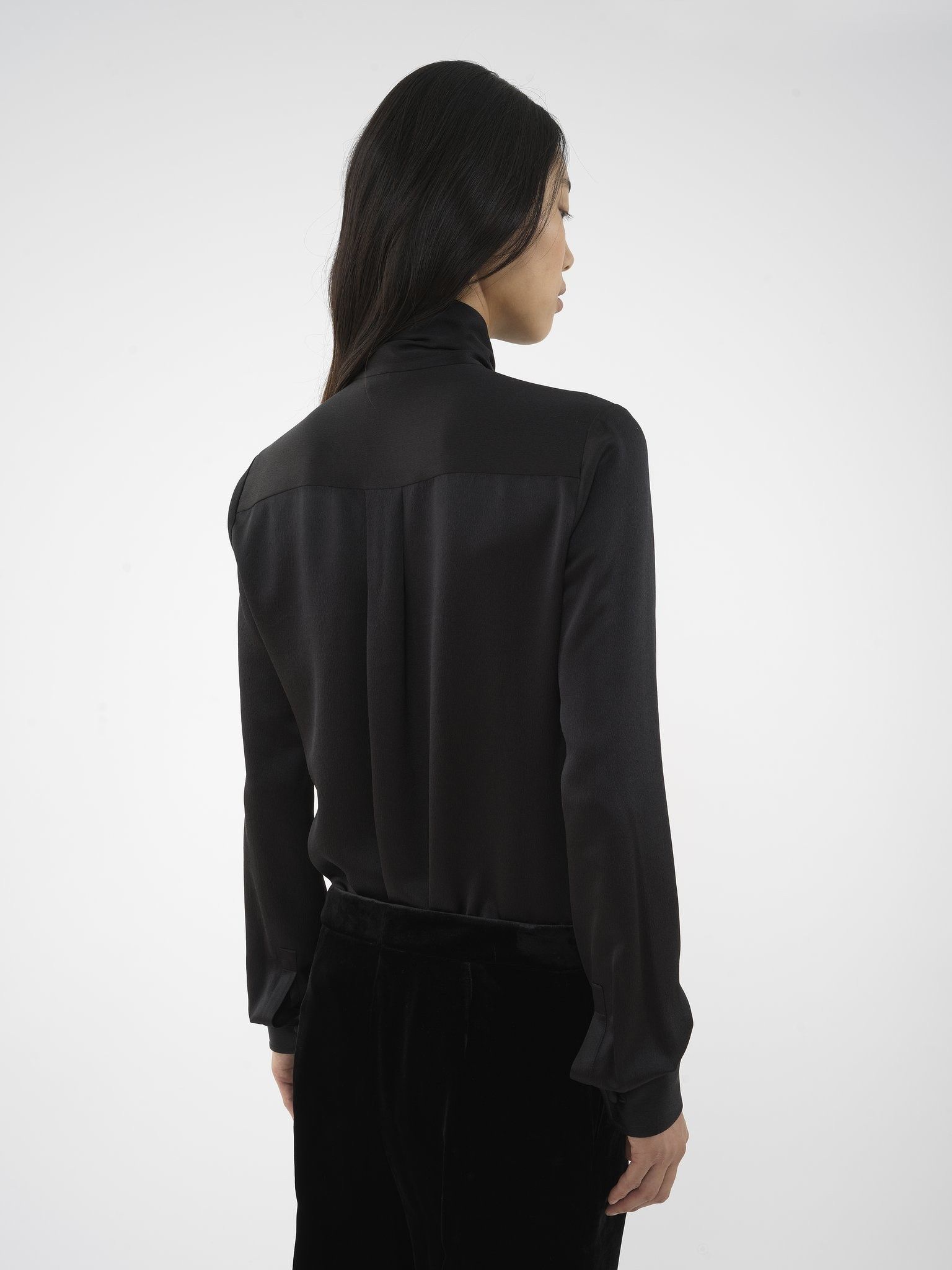 Chloe o1loc1c0325 CHC24 Blouse in Black Size L / US 10 / IT 46 - 4 Thumbnail