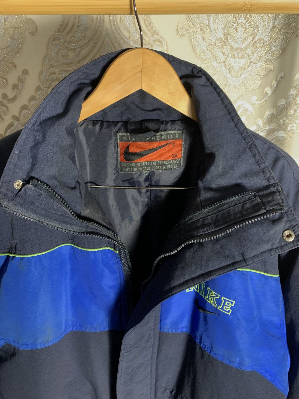Vintage VERY RARE NIKE BIG LOGO SWOOSH RETRO JAKCET DRILL Y2K 90s Size US XXL / EU 58 / 5 - 7 Thumbnail