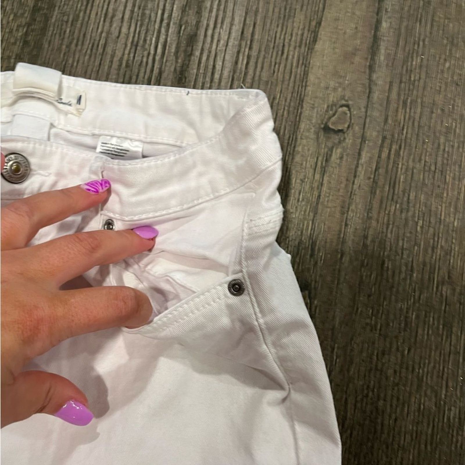 H&M L.O.G.G H&M White Mid-Rise Skinny Jeans Size 8 Size 30" / US 8 / IT 44 - 5 Thumbnail