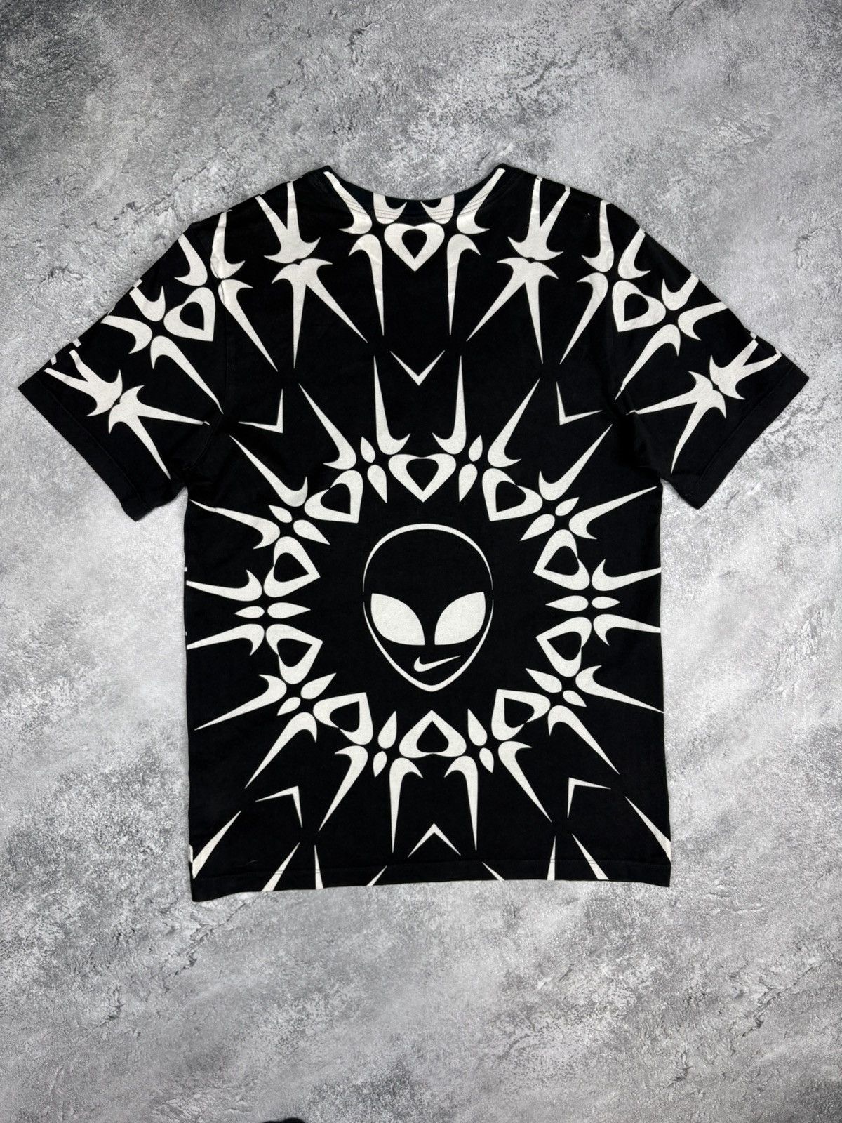 Nike Nike Sportswear Men's Alien T shirt Size US S / EU 44-46 / 1 - 4 Thumbnail