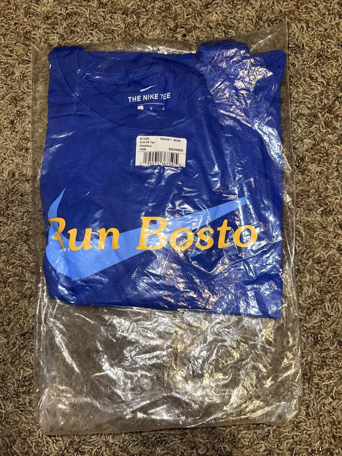 Nike Nike Men’s Boston Marathon "Run Boston" Graphic T-Shirt Size US L / EU 52-54 / 3 - 9 Thumbnail