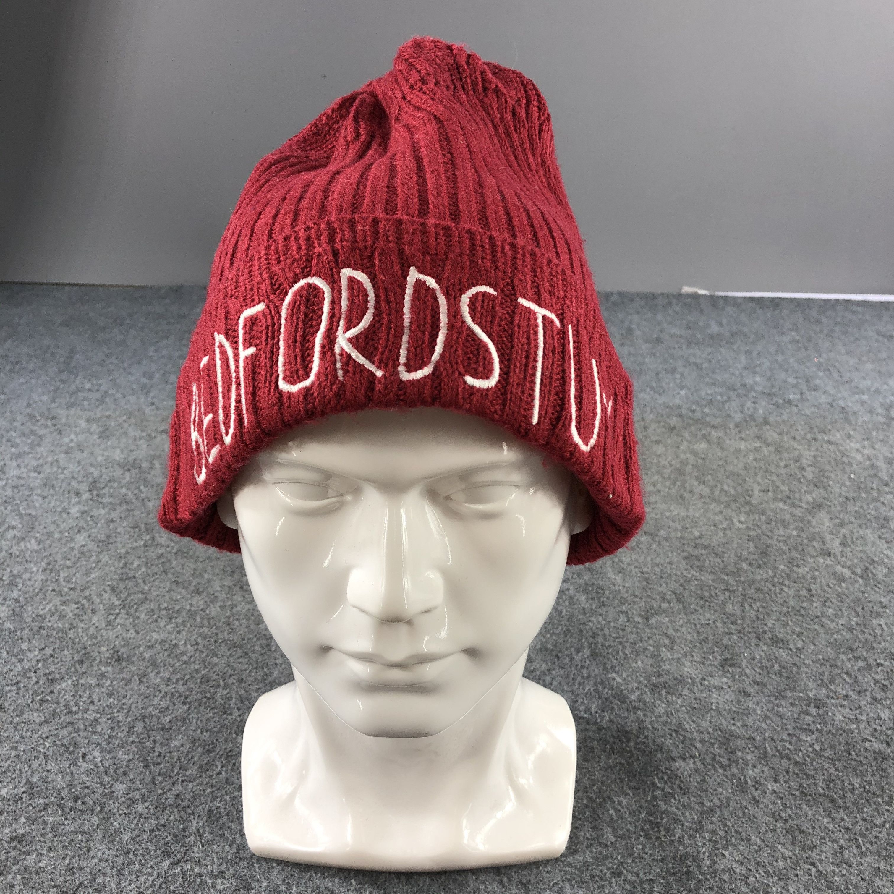 Vintage Bedfordstuy Beanie Snowcap Snow Hat B504 Size ONE SIZE - 1 Thumbnail