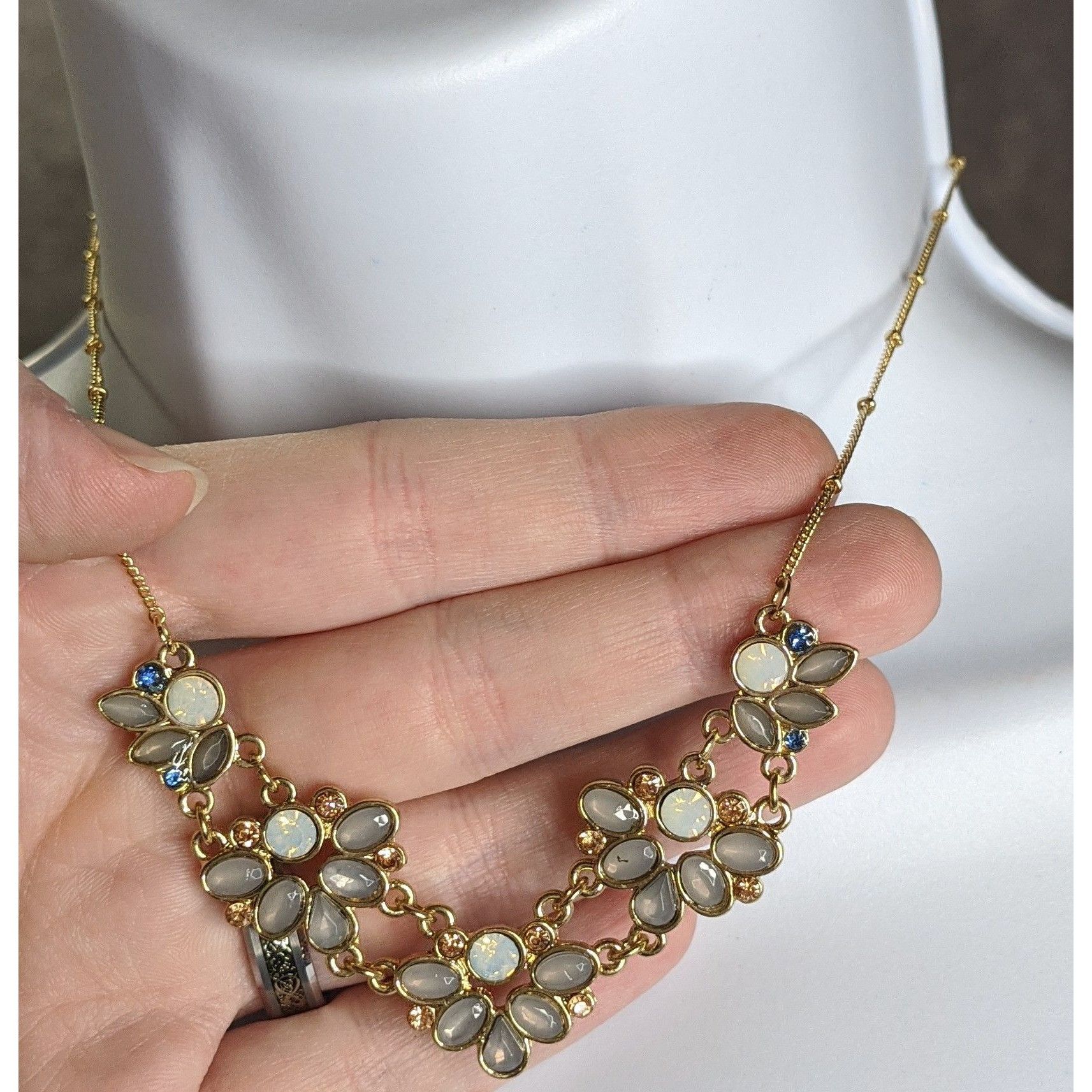 Other Floral Gold Tone Necklace With Faux Opal & Rhinestone Accent Size ONE SIZE - 8 Thumbnail