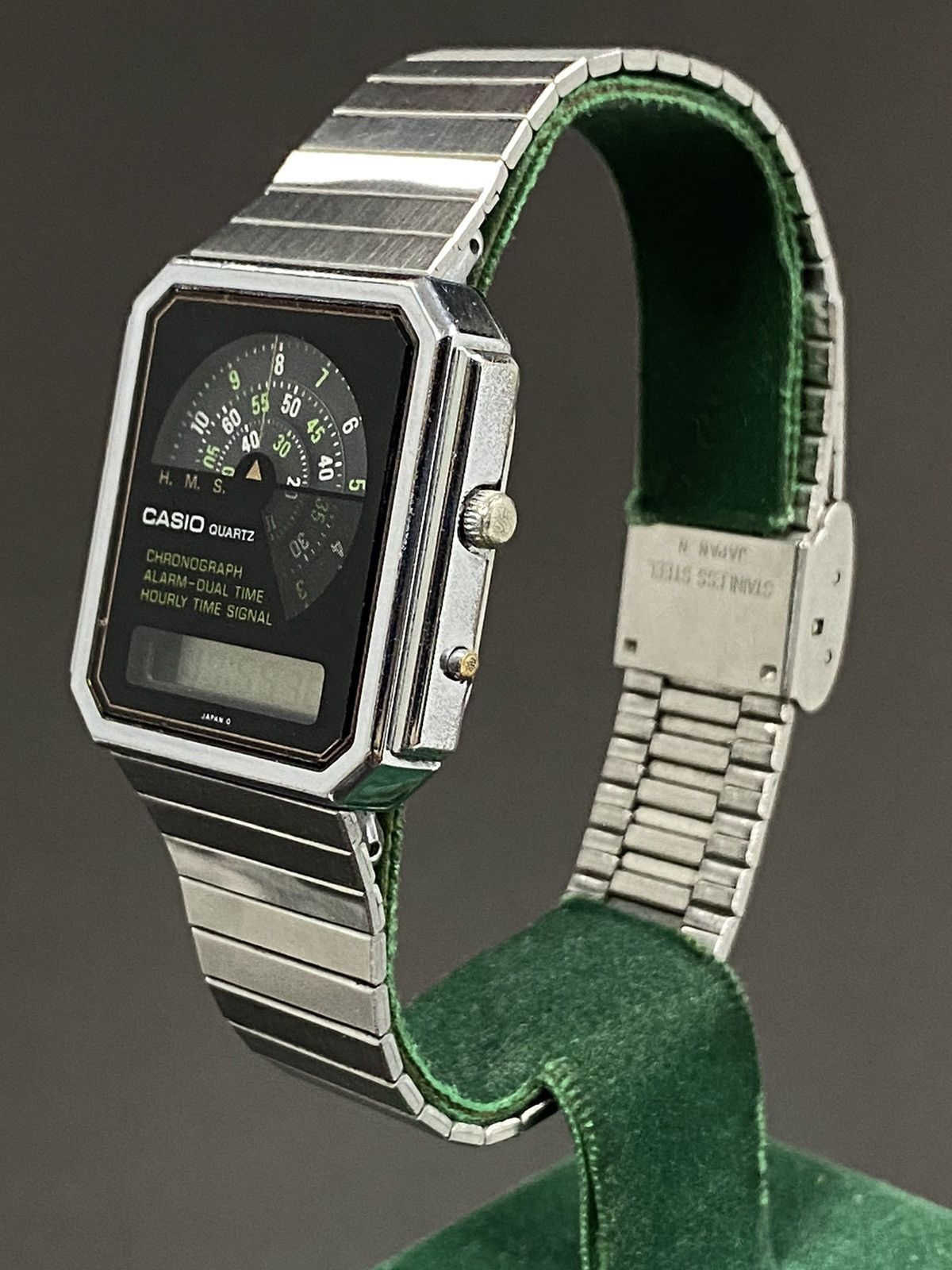 Casio aq 440 clearance