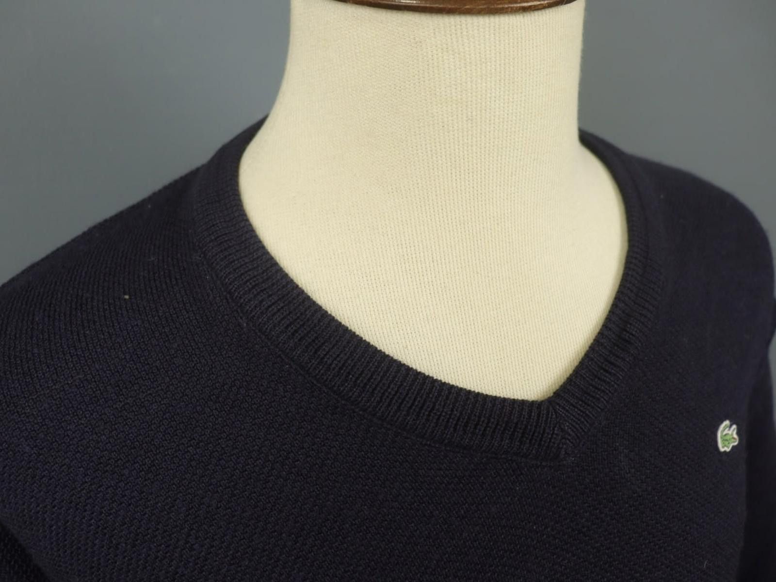 Lacoste Lacoste Navy Tight Knit V-Neck Pullover Sweater Size 7 Size US M / EU 48-50 / 2 - 5 Thumbnail
