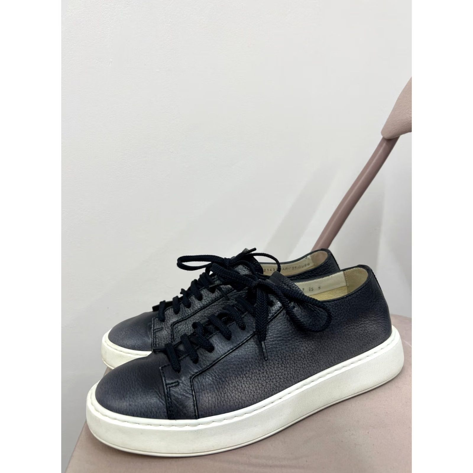 Santoni Santoni Leather Sneakers Men US 8 UK 7 Sneakers Leather Upper Blue Silver Logo Casual Shoes Size US 7 / EU 40 - 2 Thumbnail