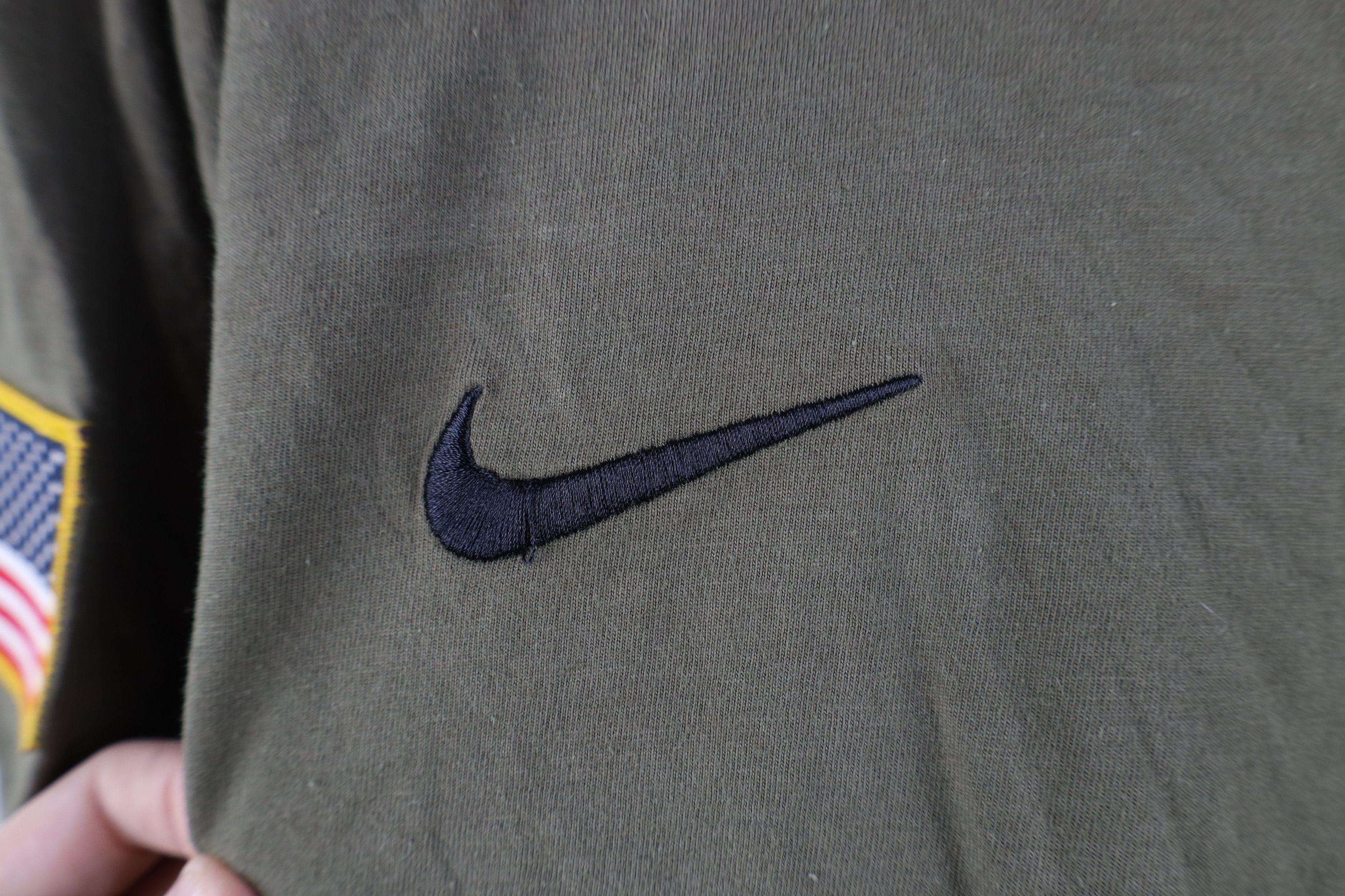 Nike Nike Military Ohio State University Long Sleeve T-Shirt Size US L / EU 52-54 / 3 - 5 Thumbnail