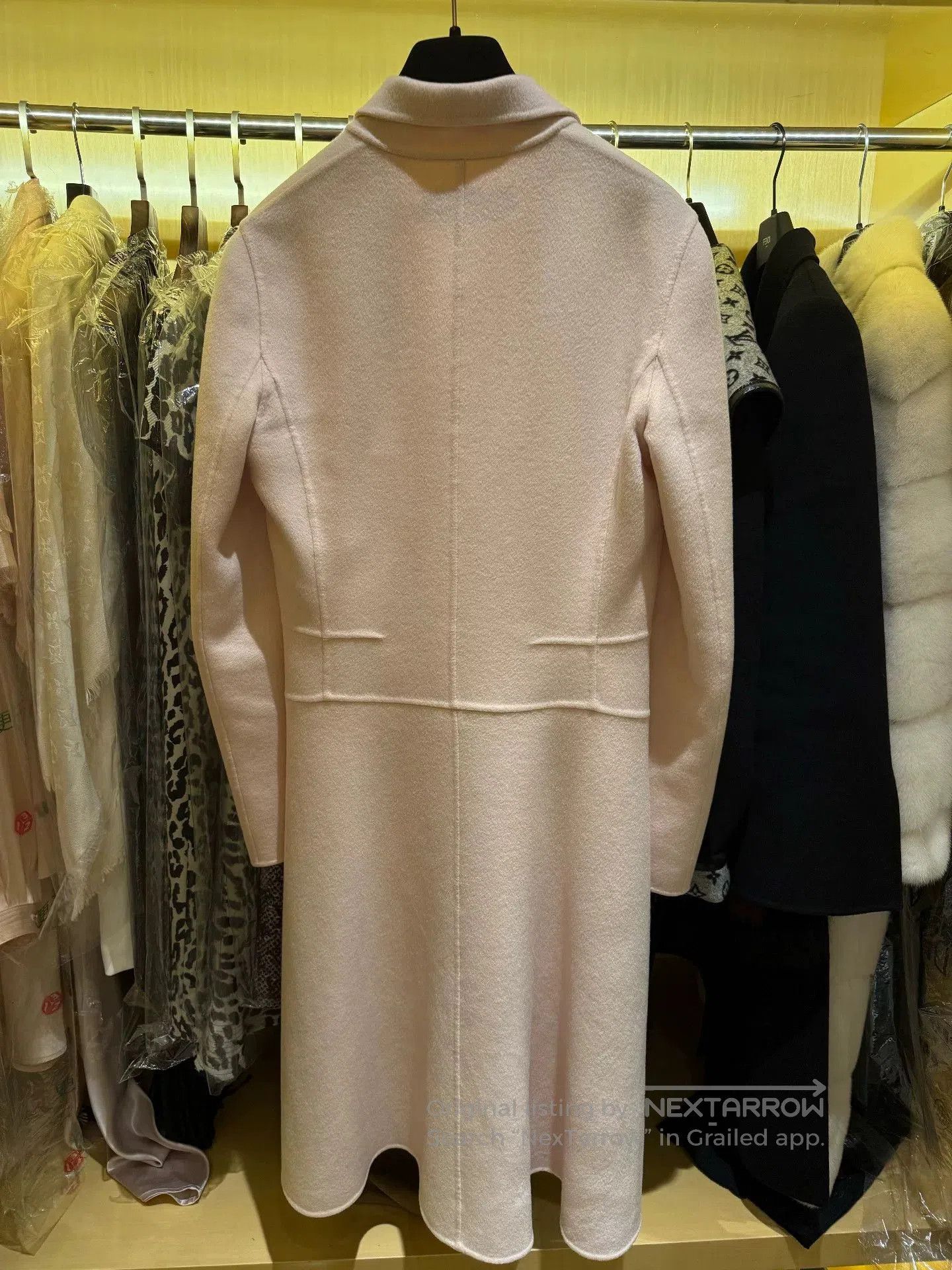 Dior dior pink cashmere coat size 38. Size US M / EU 48-50 / 2 - 6 Thumbnail