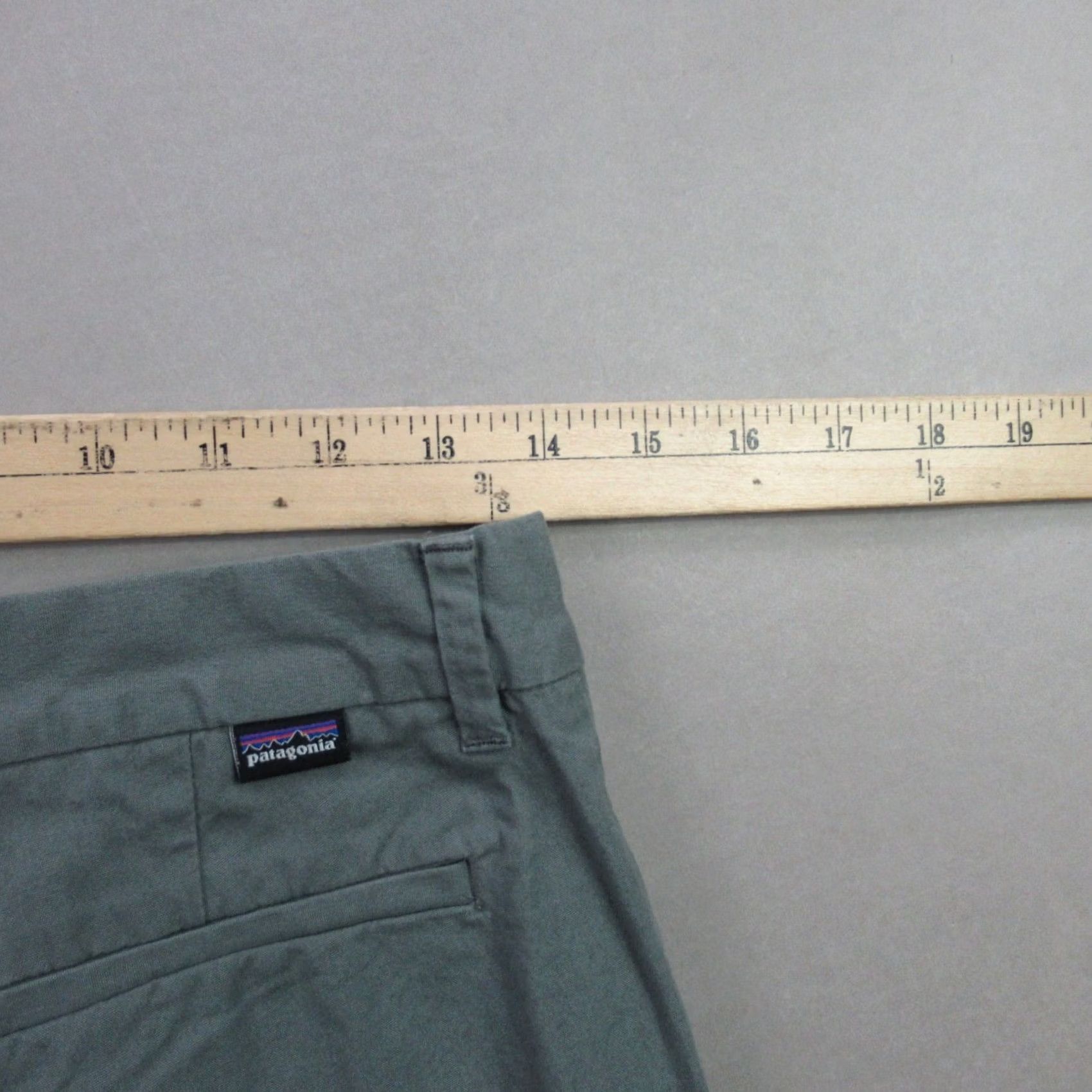 Patagonia Patagonia Shorts Womens 4 Chino Lightweight Hiking Pockets Casual Gray Size 27" / US 4 / IT 40 - 7 Thumbnail