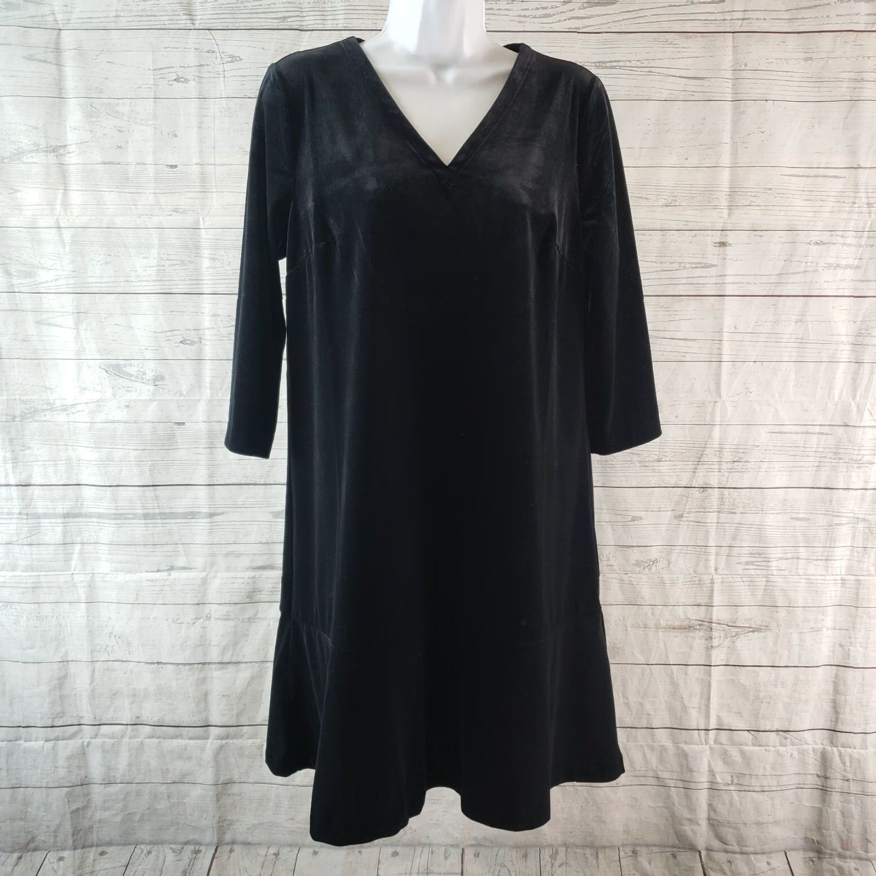 J. Jill J Jill Wearever Collection Womens Velvet Dress Sz Small Petite Black V-Neck Dress Short 3/4 Sleeve Pullover Size S / US 4 / IT 40 - 2 Thumbnail