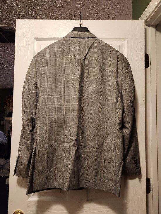 Jos. A. Bank jos.a.bank men's 80%wool 20%silk 2 PC suit size: 46R Size 46R - 2 Thumbnail
