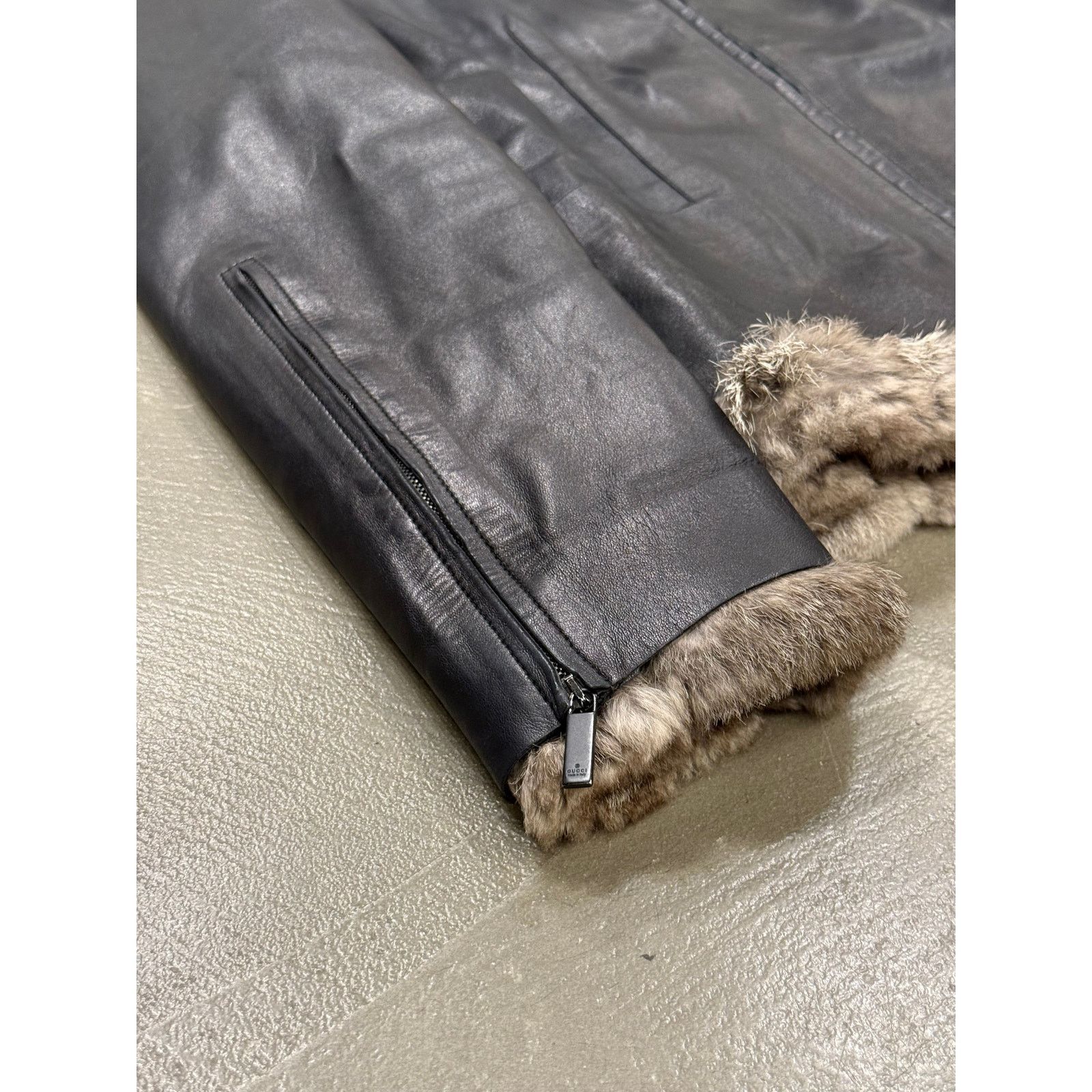 Gucci 1999 Gucci by Tom Ford 2 in 1 fur leather jacket Size US S / EU 44-46 / 1 - 9 Thumbnail