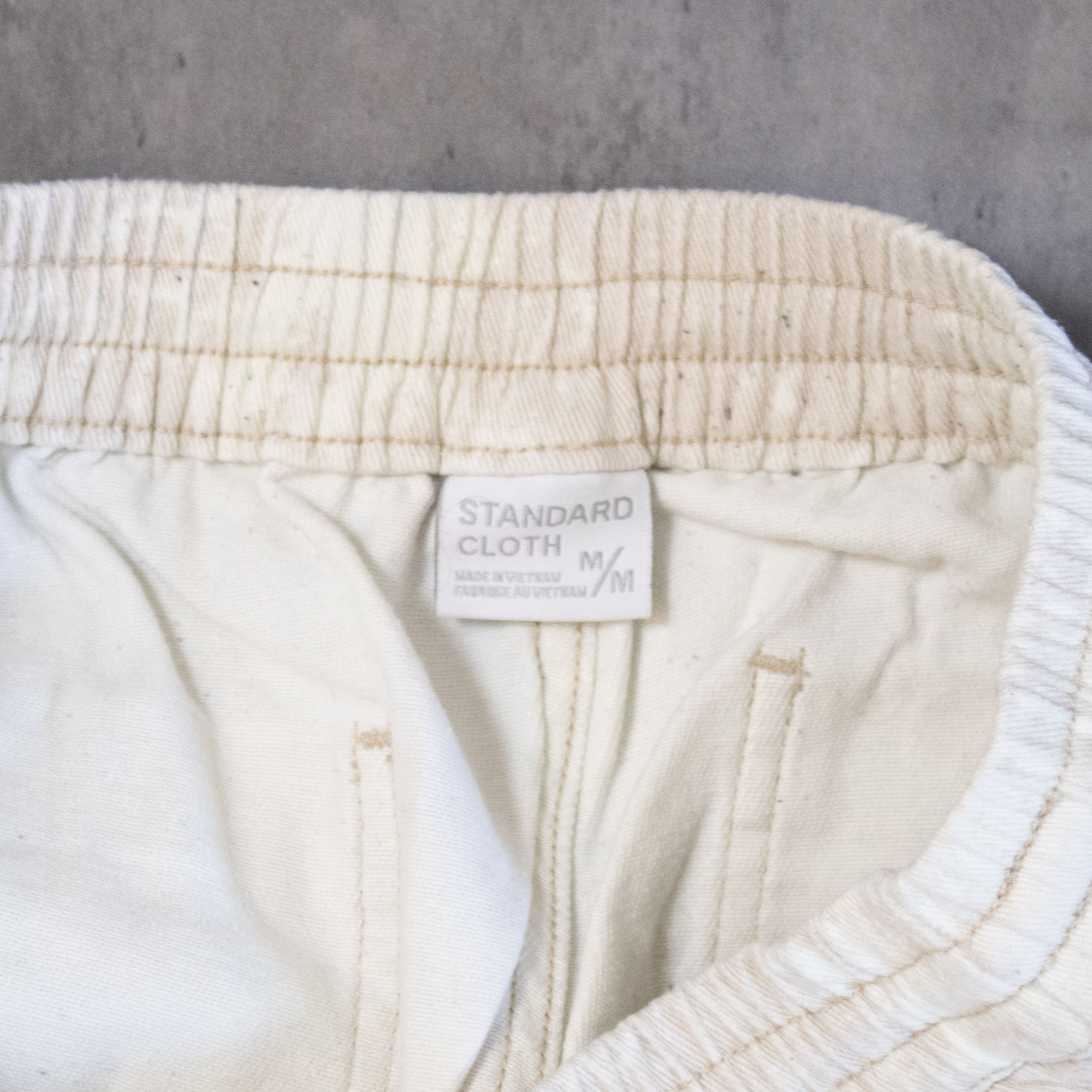 Urban Outfitters Standard Cloth Multi Pocket Printed White Shorts Size US 30 / EU 46 - 7 Thumbnail