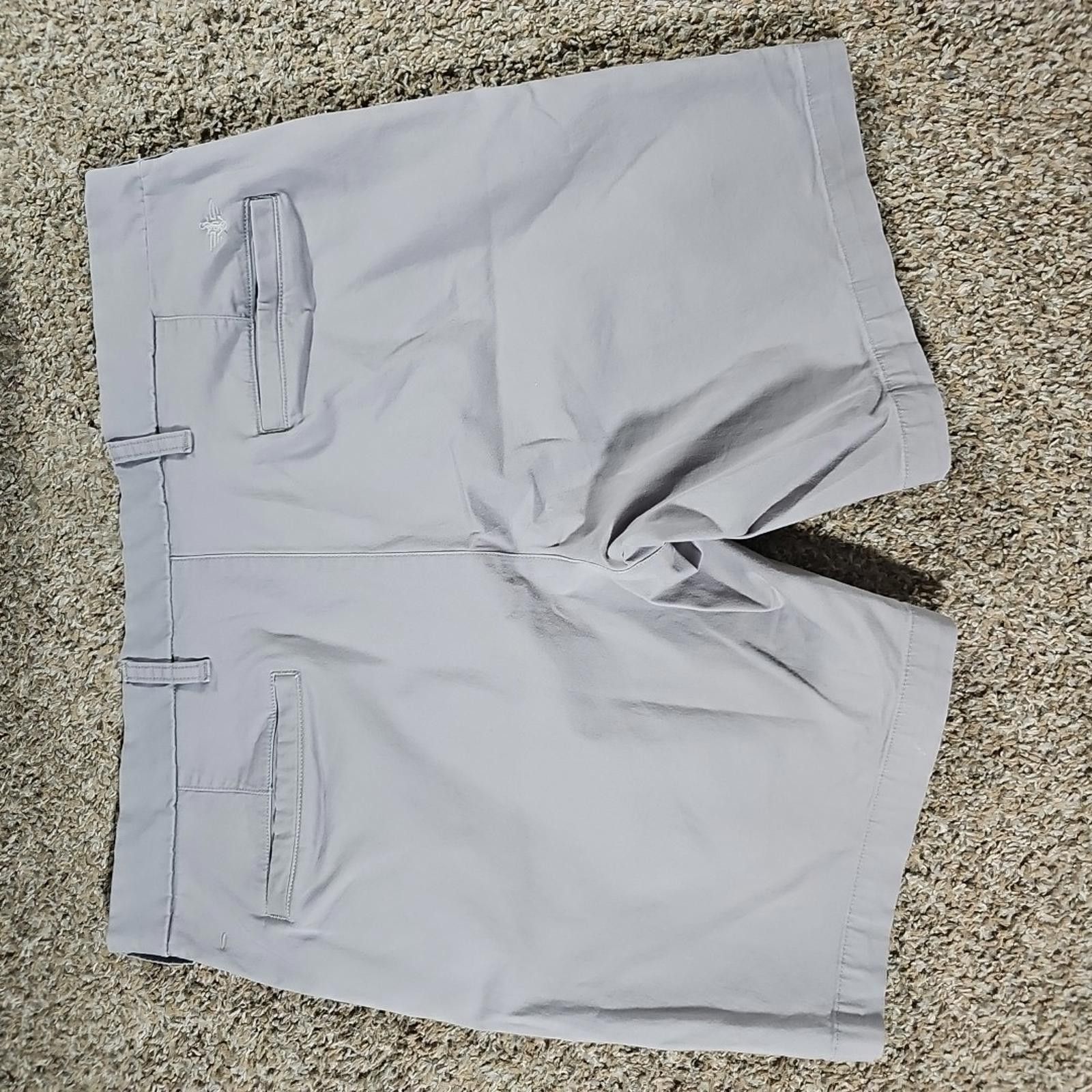 Dockers Dockers Supreme Flex Ultimate Short Sz 38 Gray Shorts Stain Size US 38 / EU 54 - 8 Thumbnail