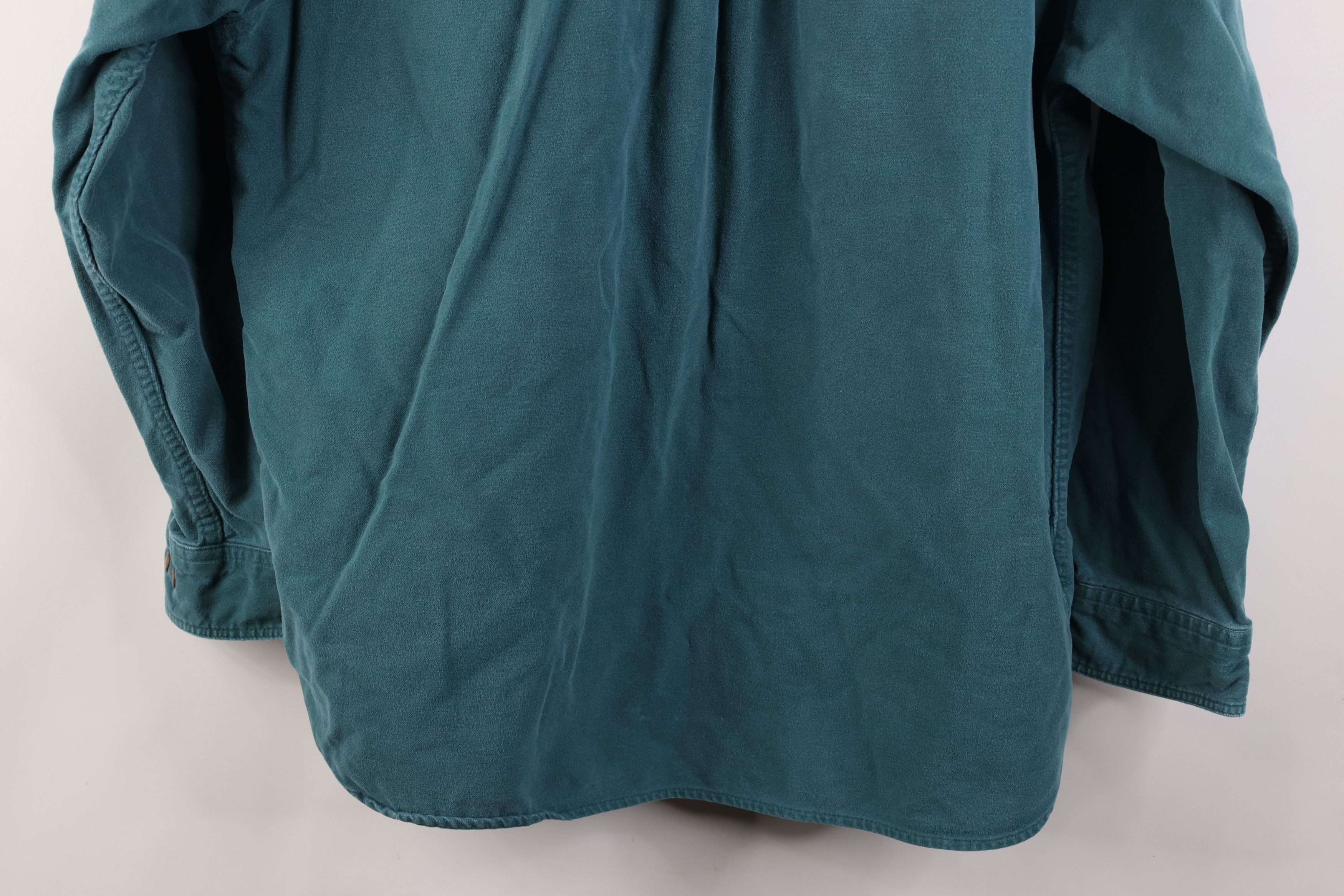 Eddie Bauer Vintage 90s Eddie Bauer Chamois Cloth Button Shirt Green USA Size US L / EU 52-54 / 3 - 15 Thumbnail