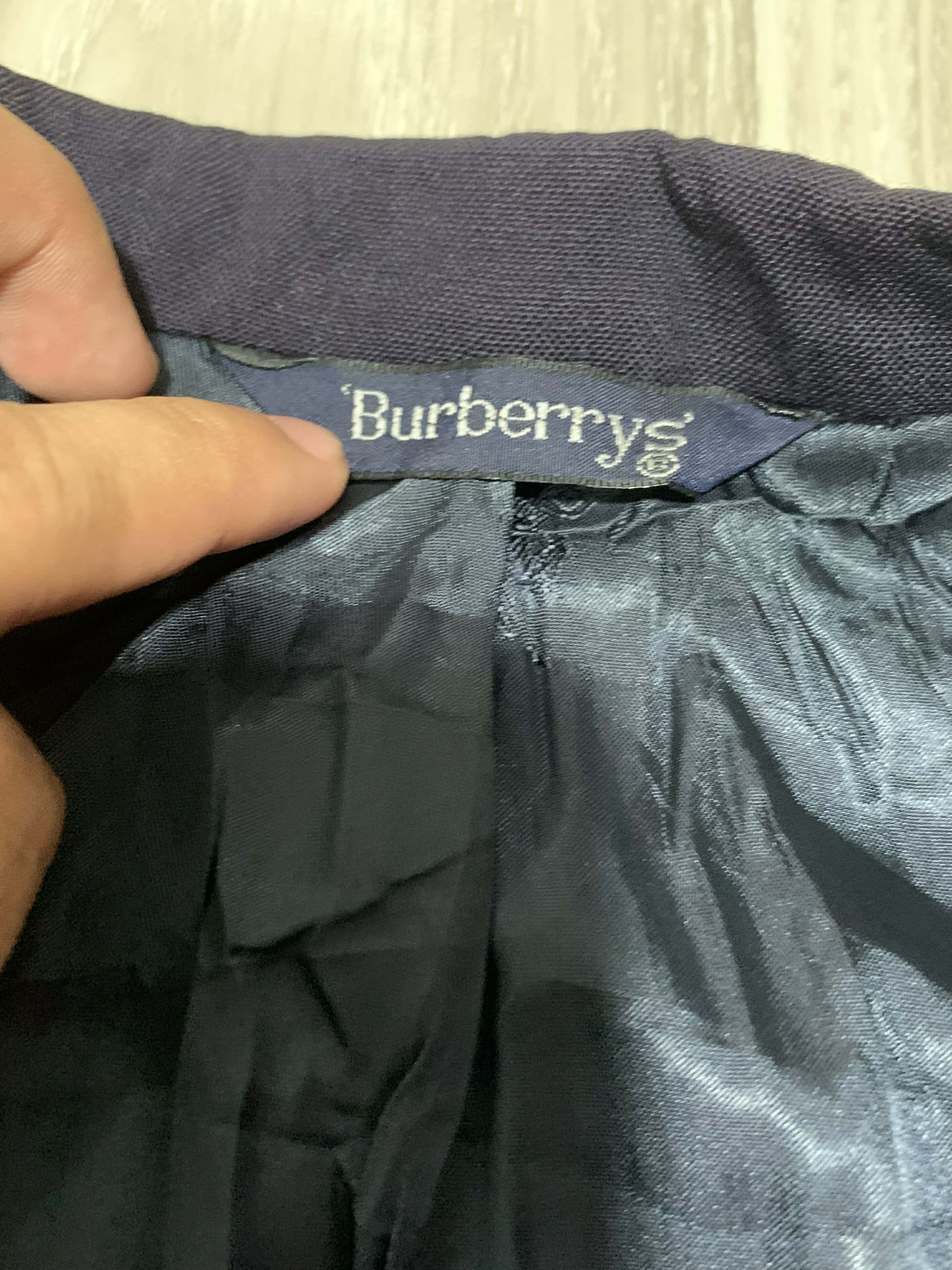 Burberry Burberry's 80's Pure Wool Single Breasted Blazer Navy Size 44R - 3 Thumbnail