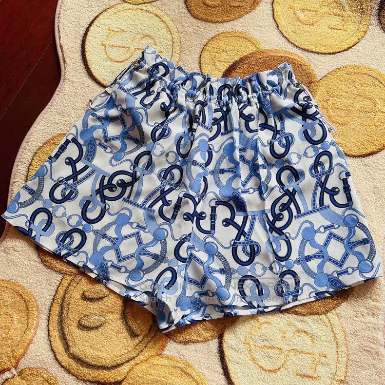Hermes Hermes Blue printed women's shorts, 100% mulberry silk Size 42" / US 20 - 1 Thumbnail