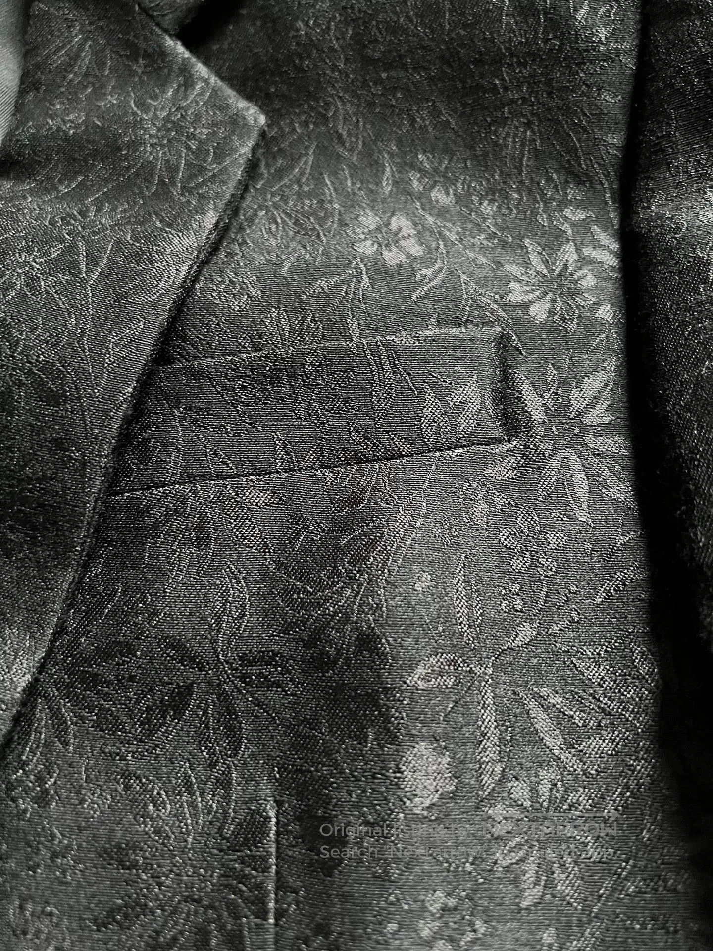 Saint Laurent Paris Saint Laurent Black Floral Jacquard Blazer. Size US M / EU 48-50 / 2 - 2 Thumbnail