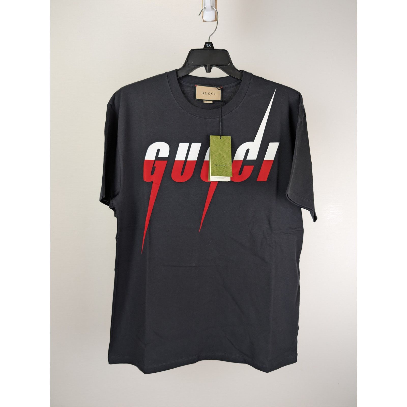 Gucci o1rshd1 Gucci Logo Tee T-Shirt in Black Size US L / EU 52-54 / 3 - 8 Thumbnail