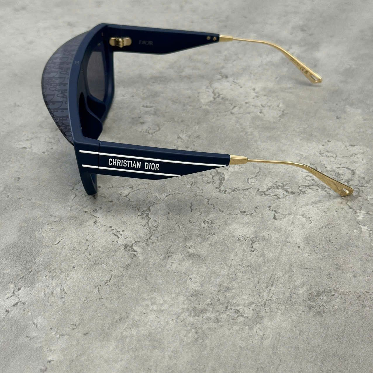 Dior DIOR DiorClub M7U Blue Mask Sunglasses Size ONE SIZE - 7 Thumbnail