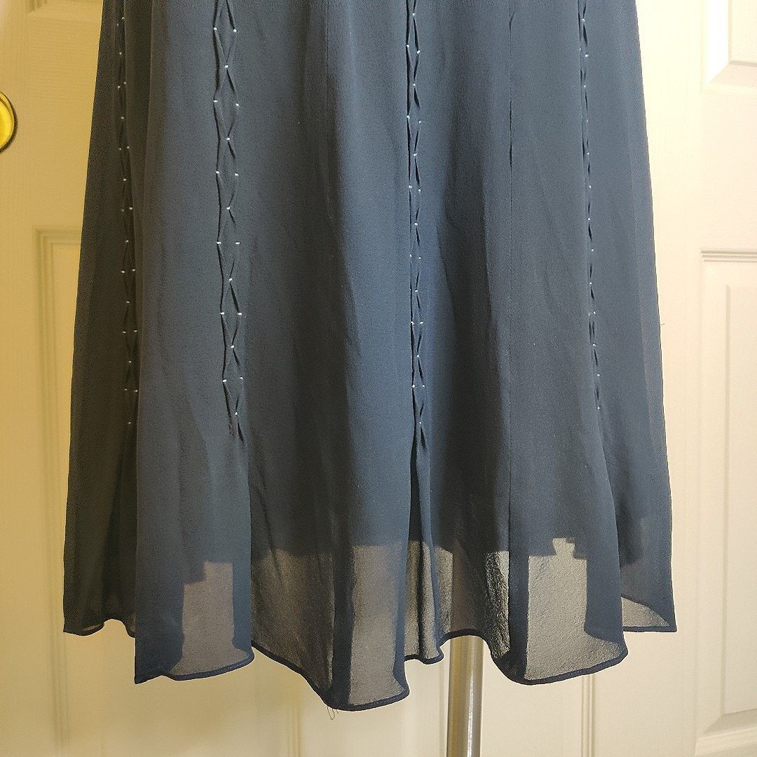 DKNY DKNY 100% silk navy V-neck midi dress sz 4 Size S / US 4 / IT 40 - 6 Thumbnail