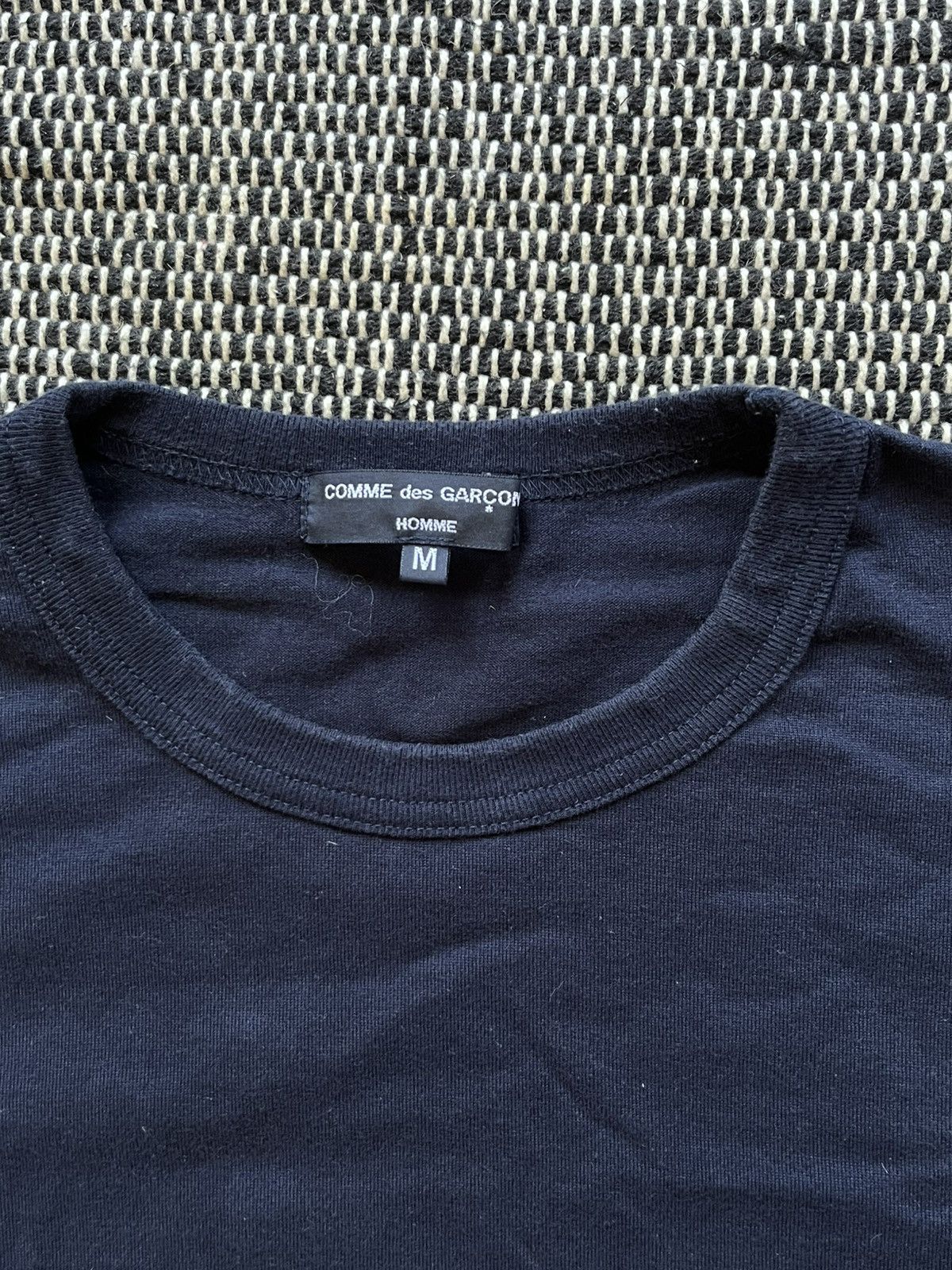 Comme des Garcons Homme CDG Homme mens navy core graphic tee (2021) Size US M / EU 48-50 / 2 - 3 Thumbnail